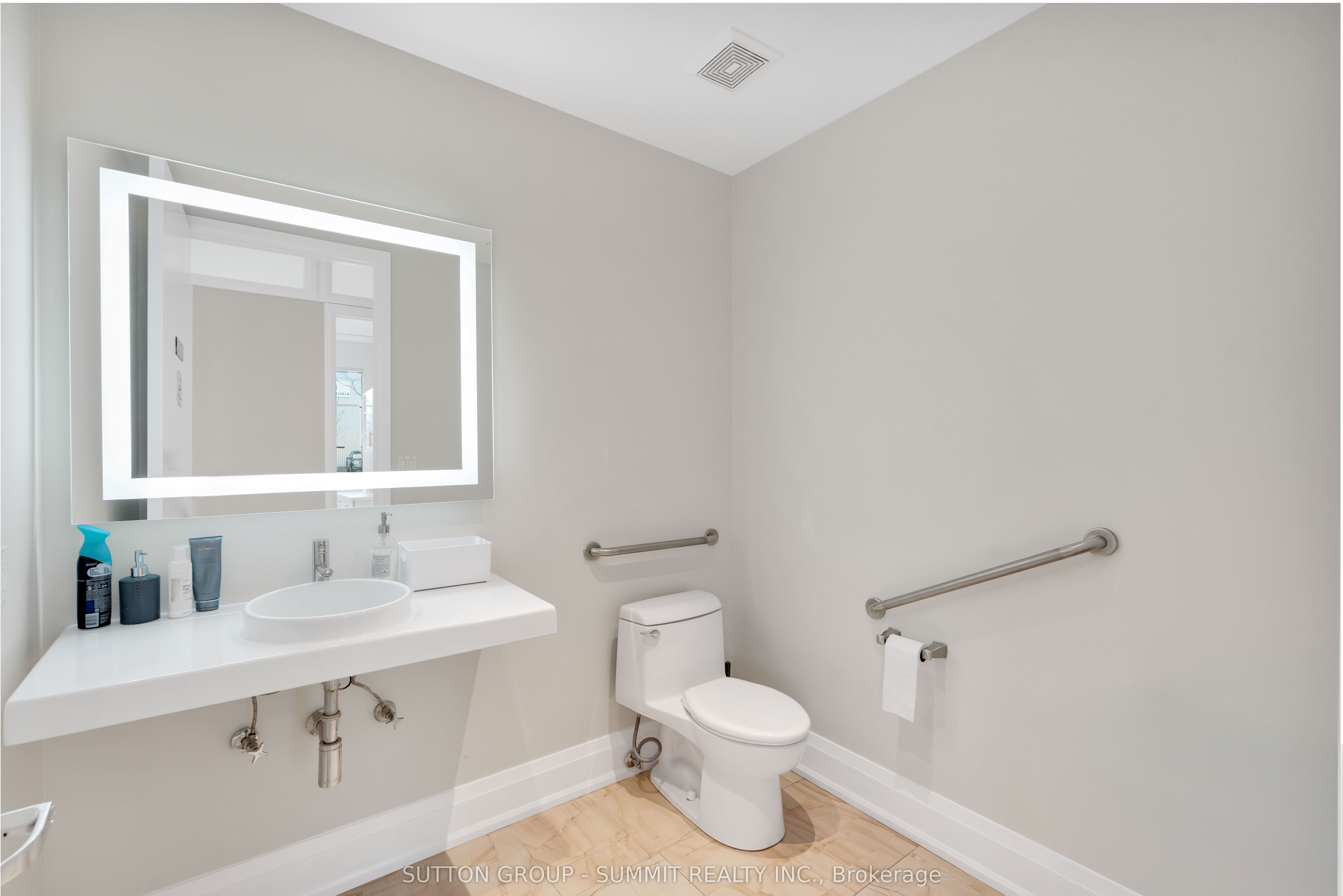 #1 - 2390 Bristol Circle Property Photo 22