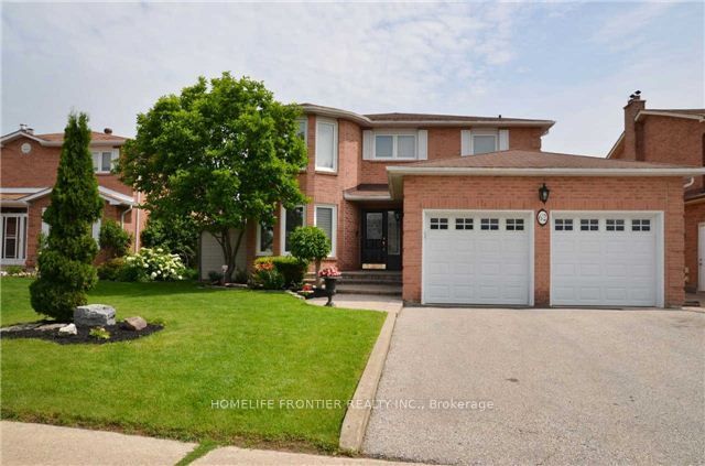 62 Royal Terrace Cres Property Photo