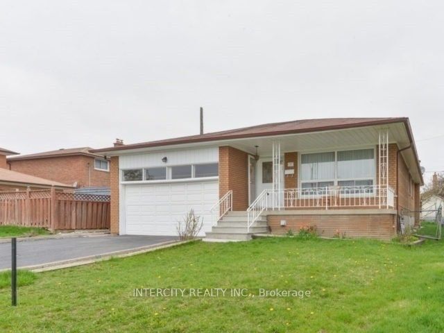 167 Silverstone Drive Property Photo