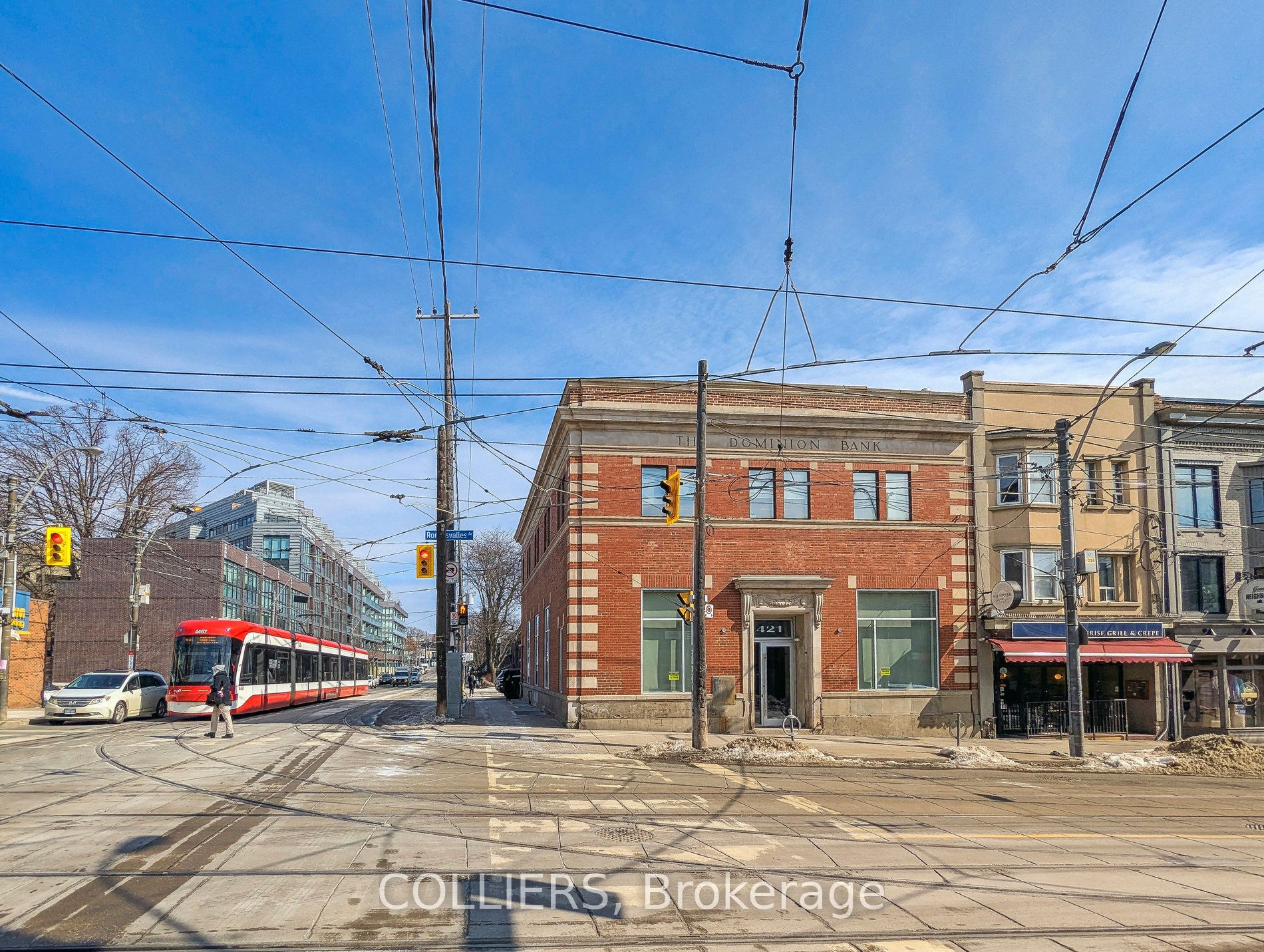 421 Roncesvalles Avenue Property Photo 1
