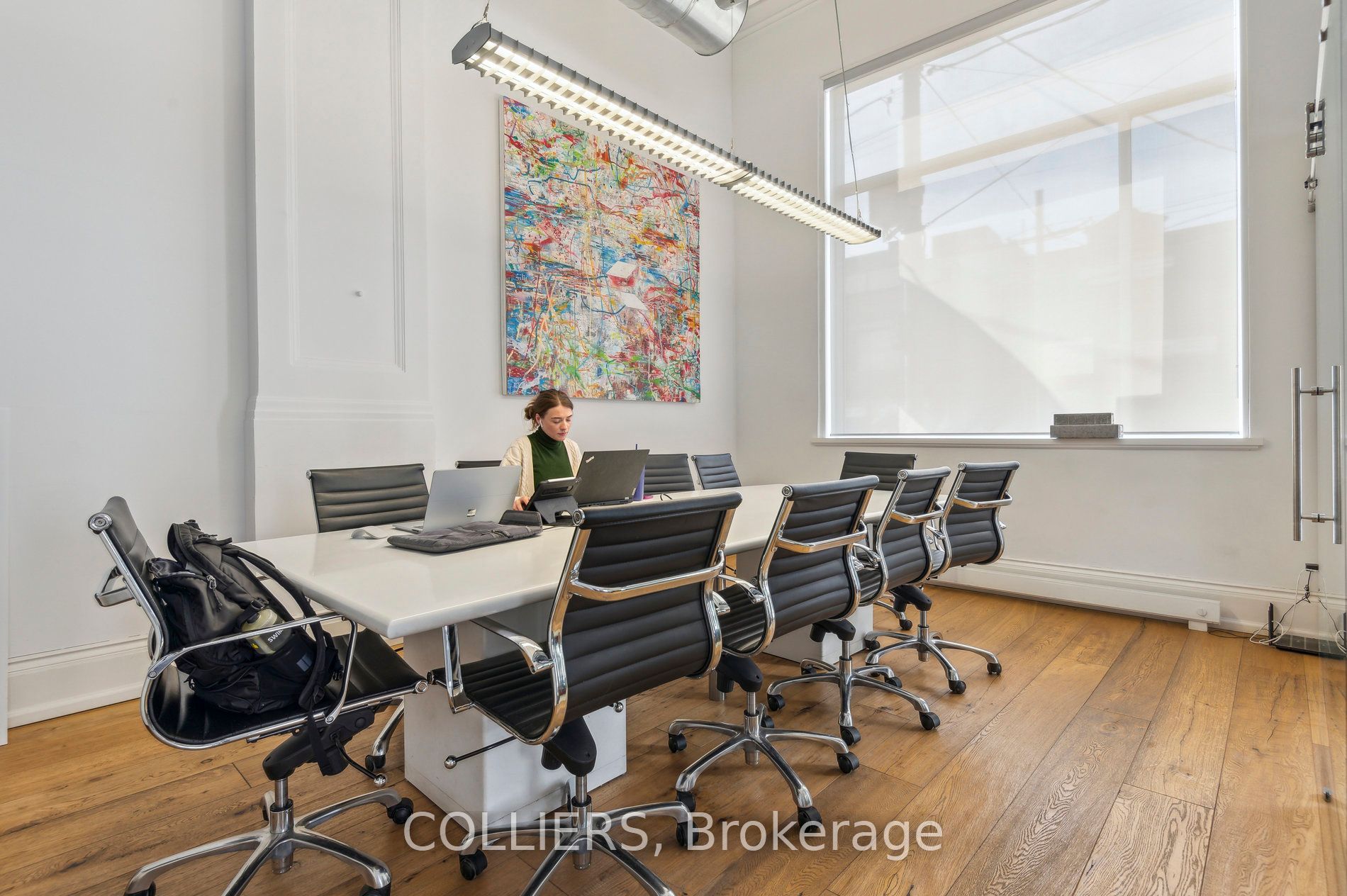 421 Roncesvalles Avenue Property Photo 4