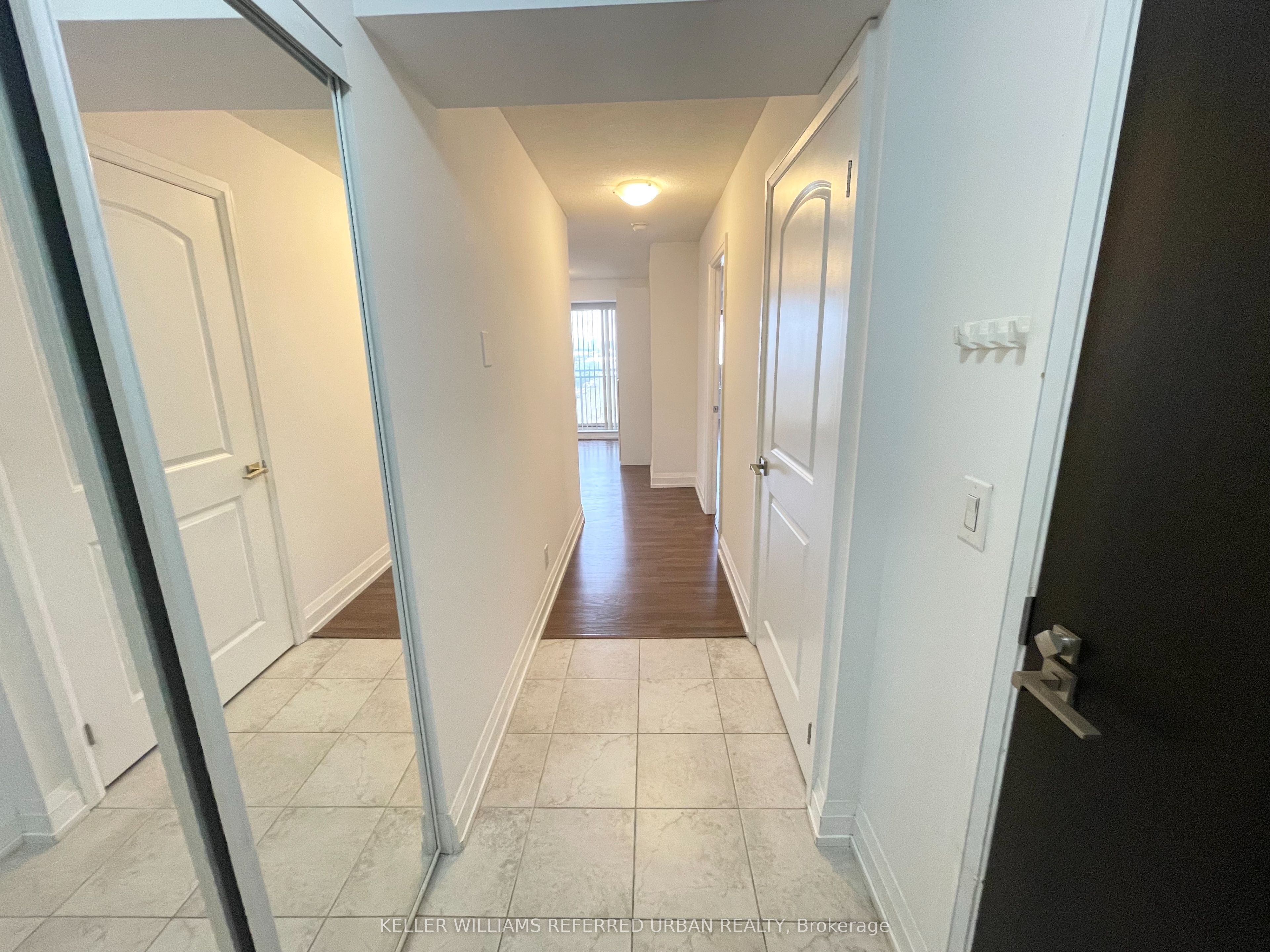 #811 - 55 De Boers Drive Property Photo