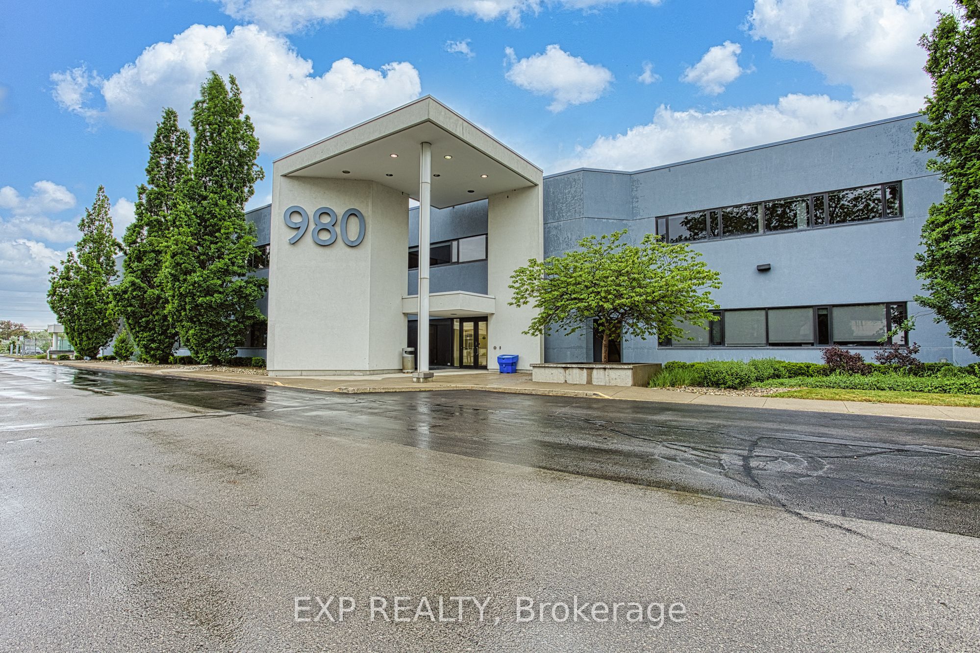 #105 - 980 Fraser Drive Property Photo 1