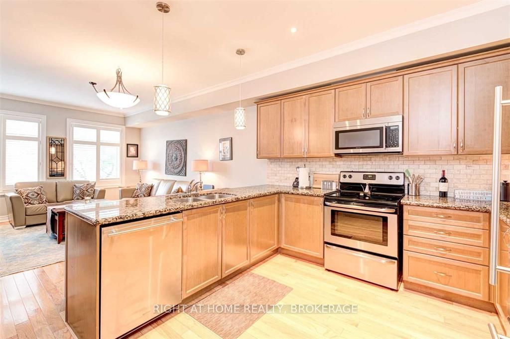 122 Lakeshore Road Property Photo 11