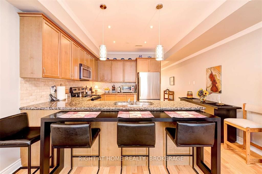 122 Lakeshore Road Property Photo 12