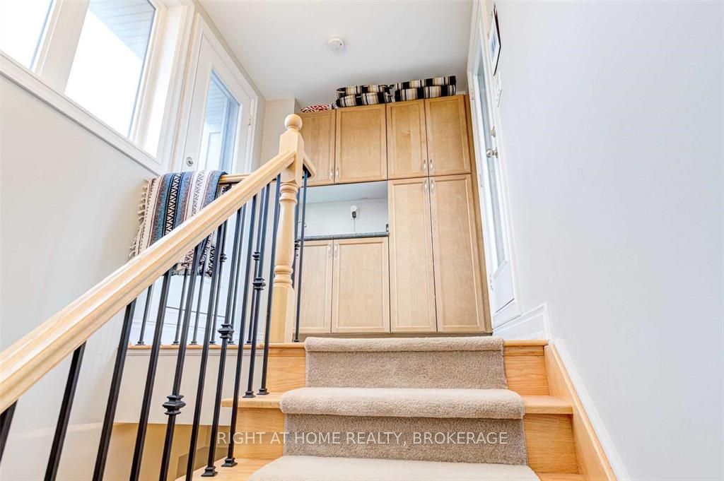 122 Lakeshore Road Property Photo 23