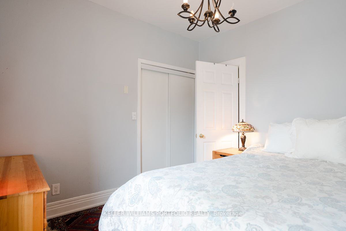 1156 Bloor Street Property Photo 11
