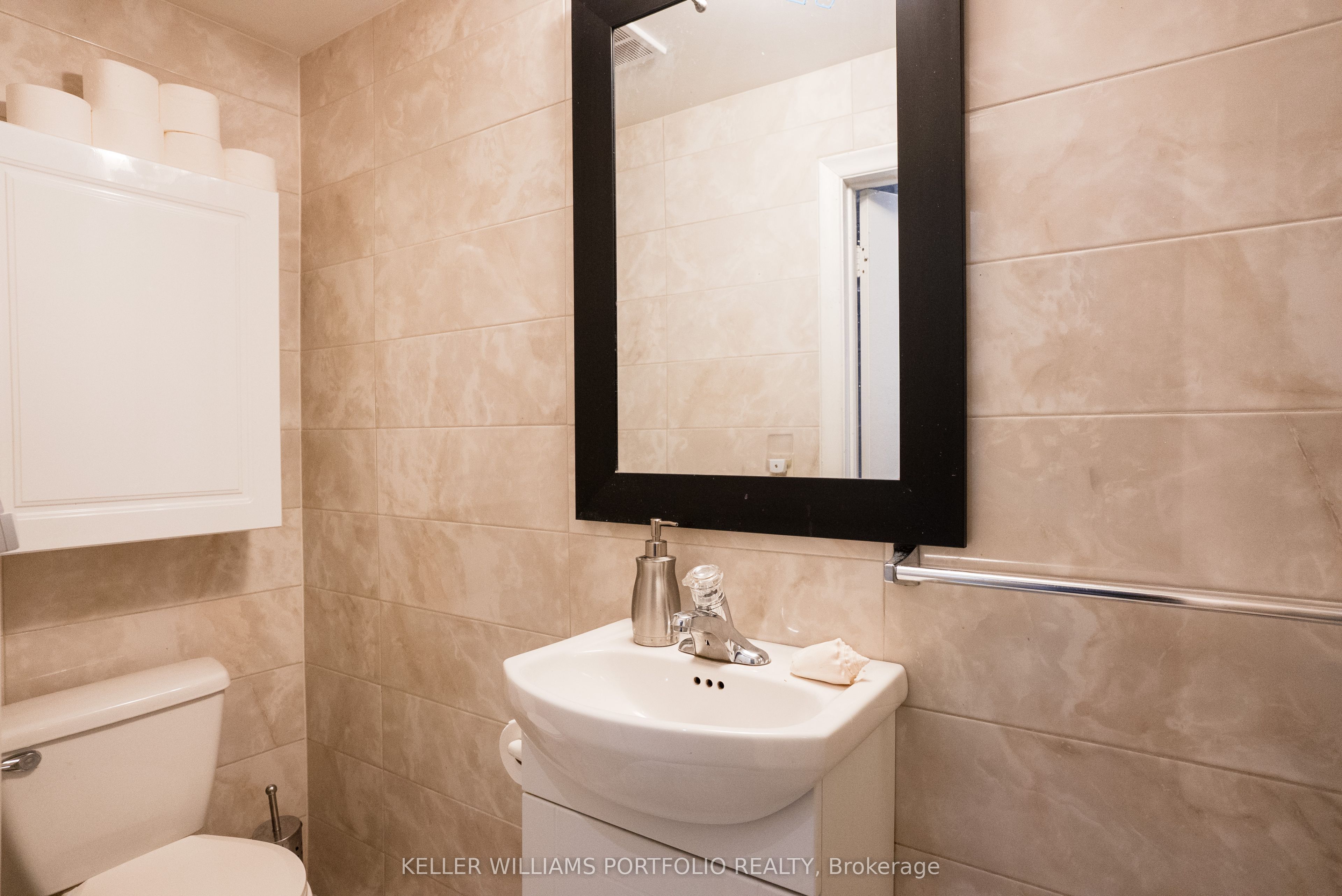1156 Bloor Street Property Photo 25