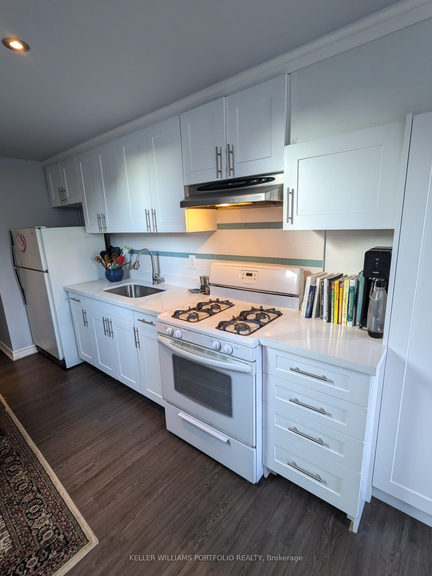1156 Bloor Street Property Photo 30