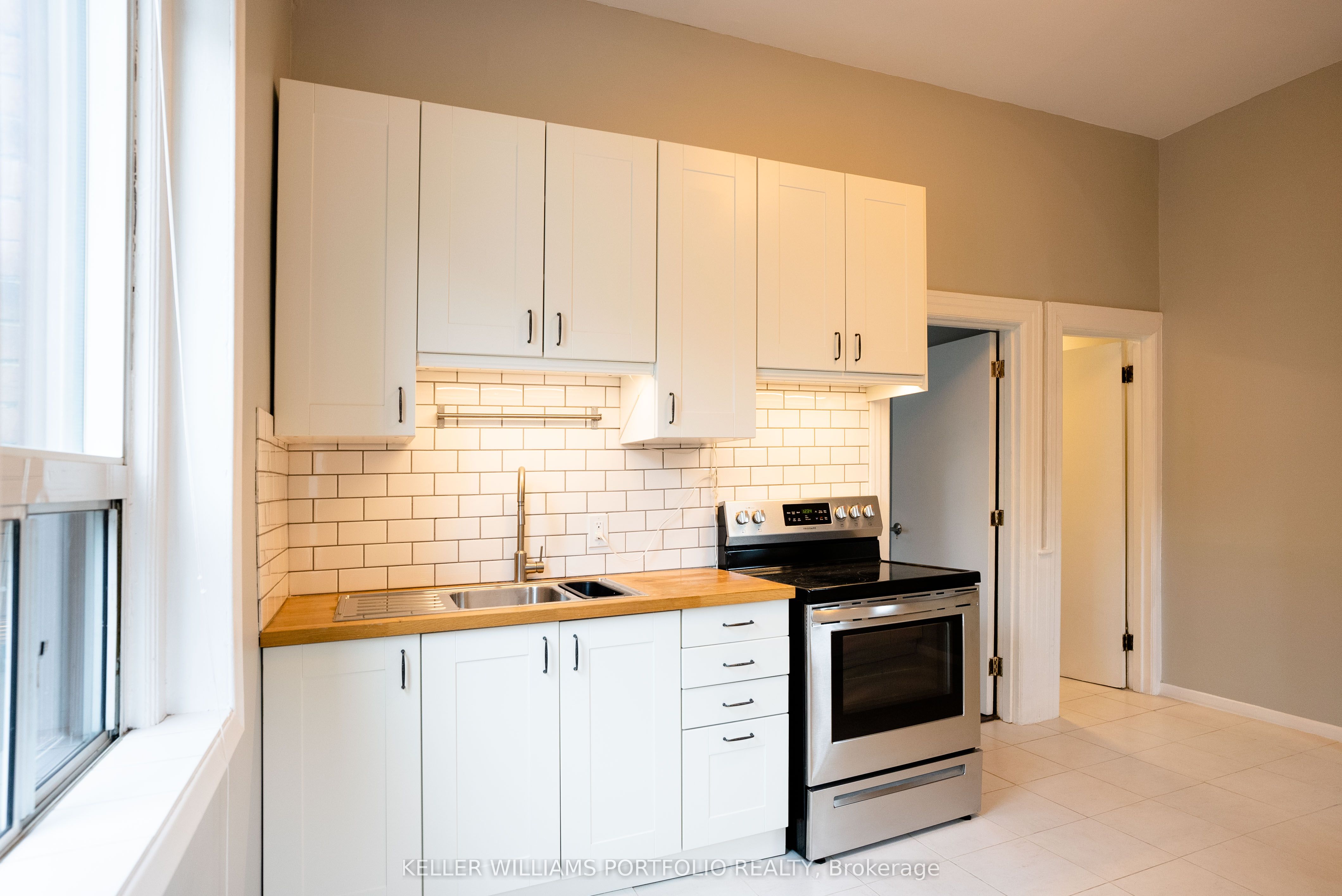 1156 Bloor Street Property Photo 34