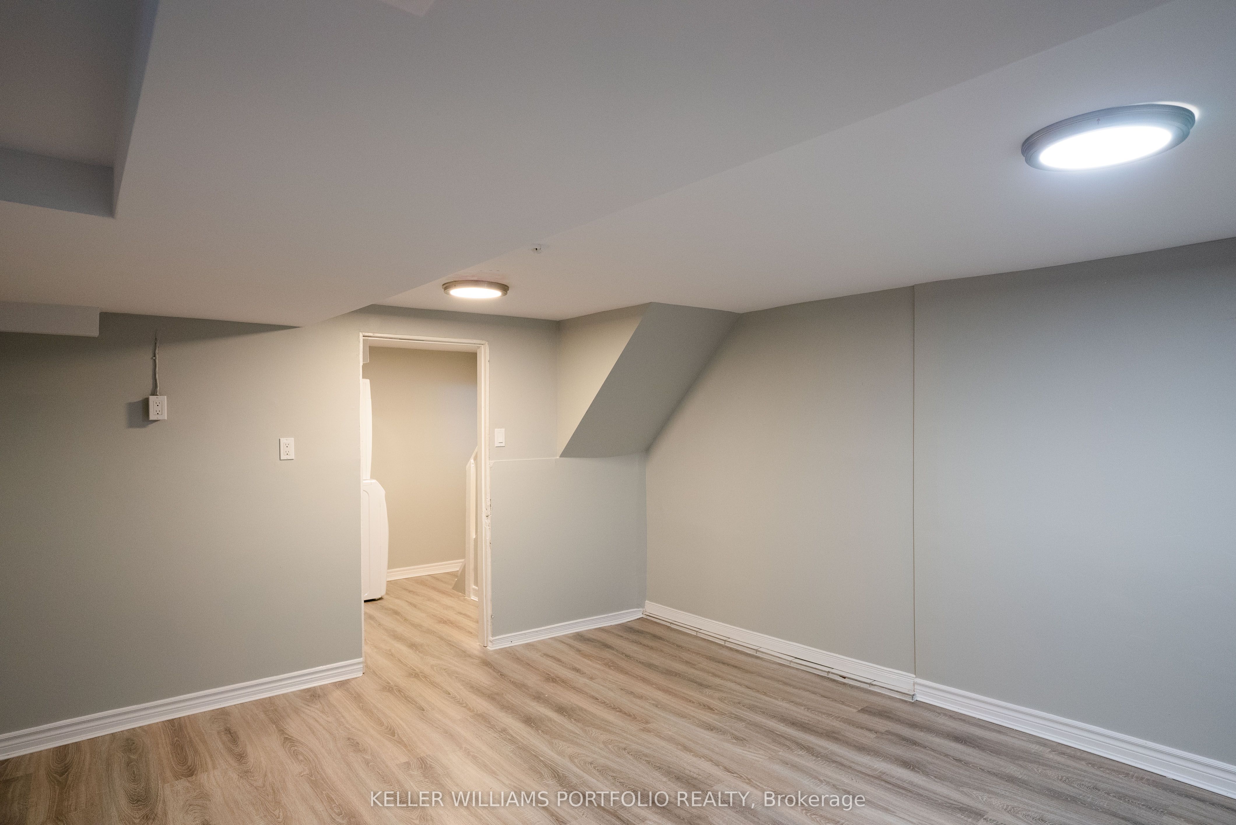 1156 Bloor Street Property Photo 41