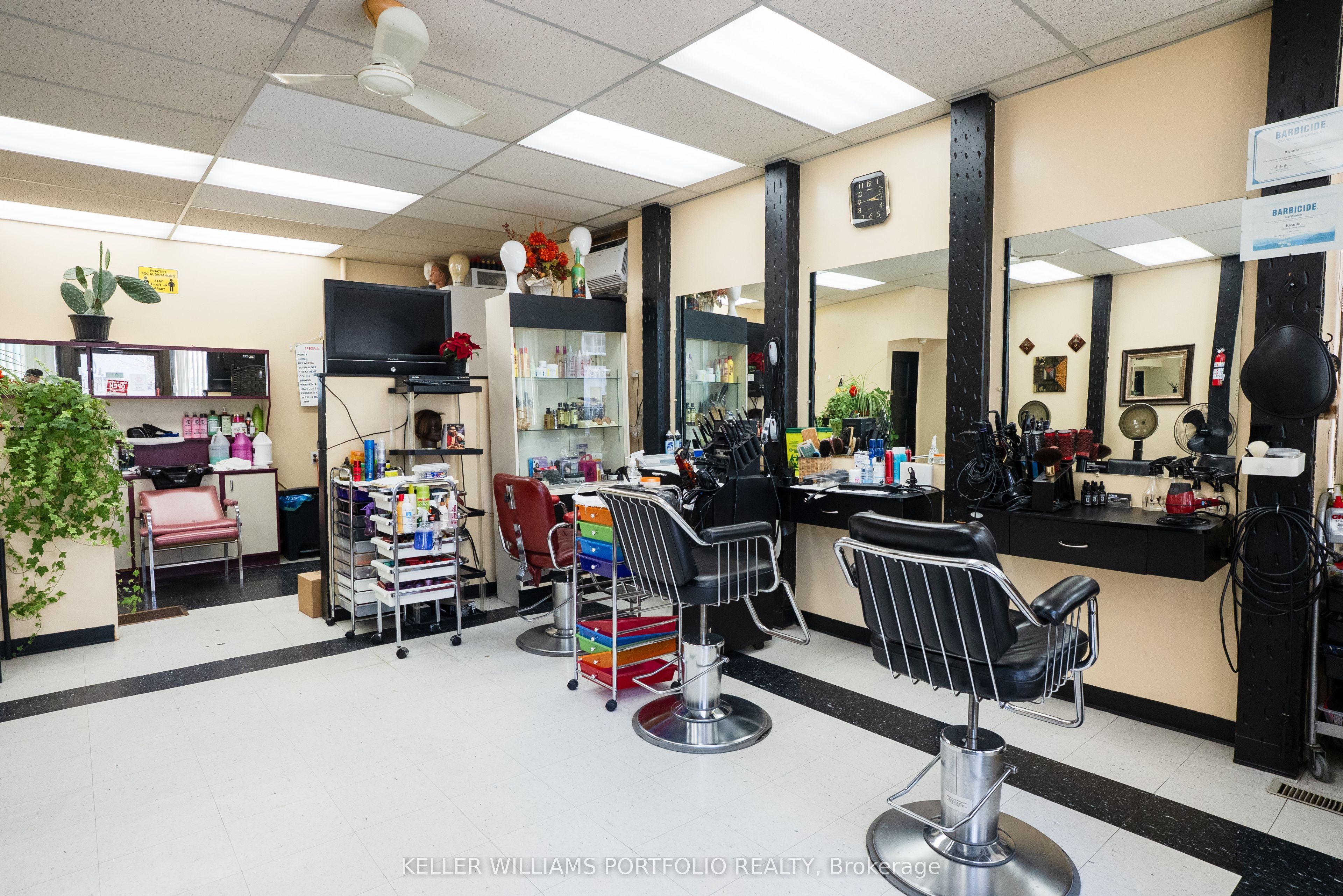 1156 Bloor Street Property Photo 44