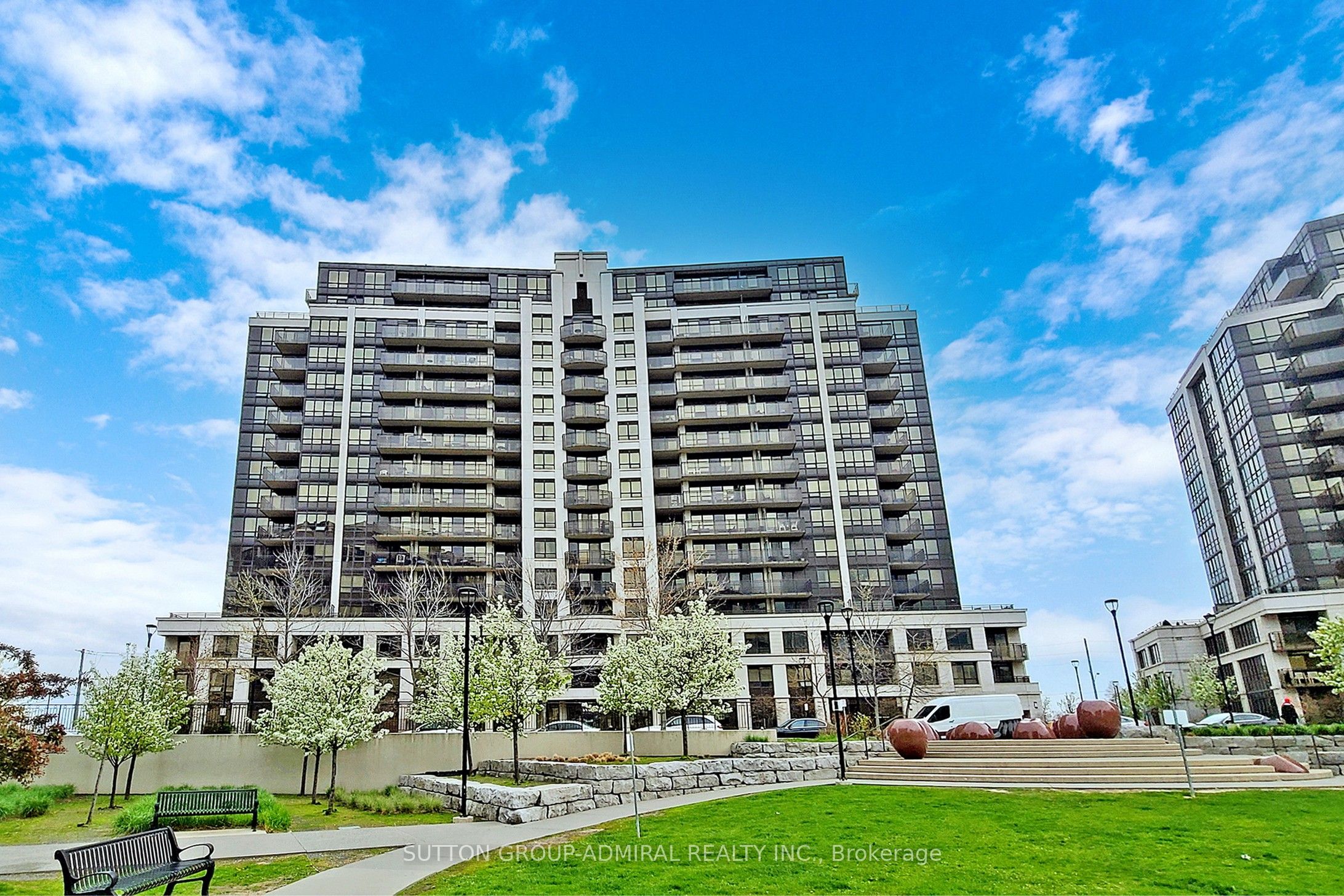 #407 - 1070 Sheppard Avenue Property Photo