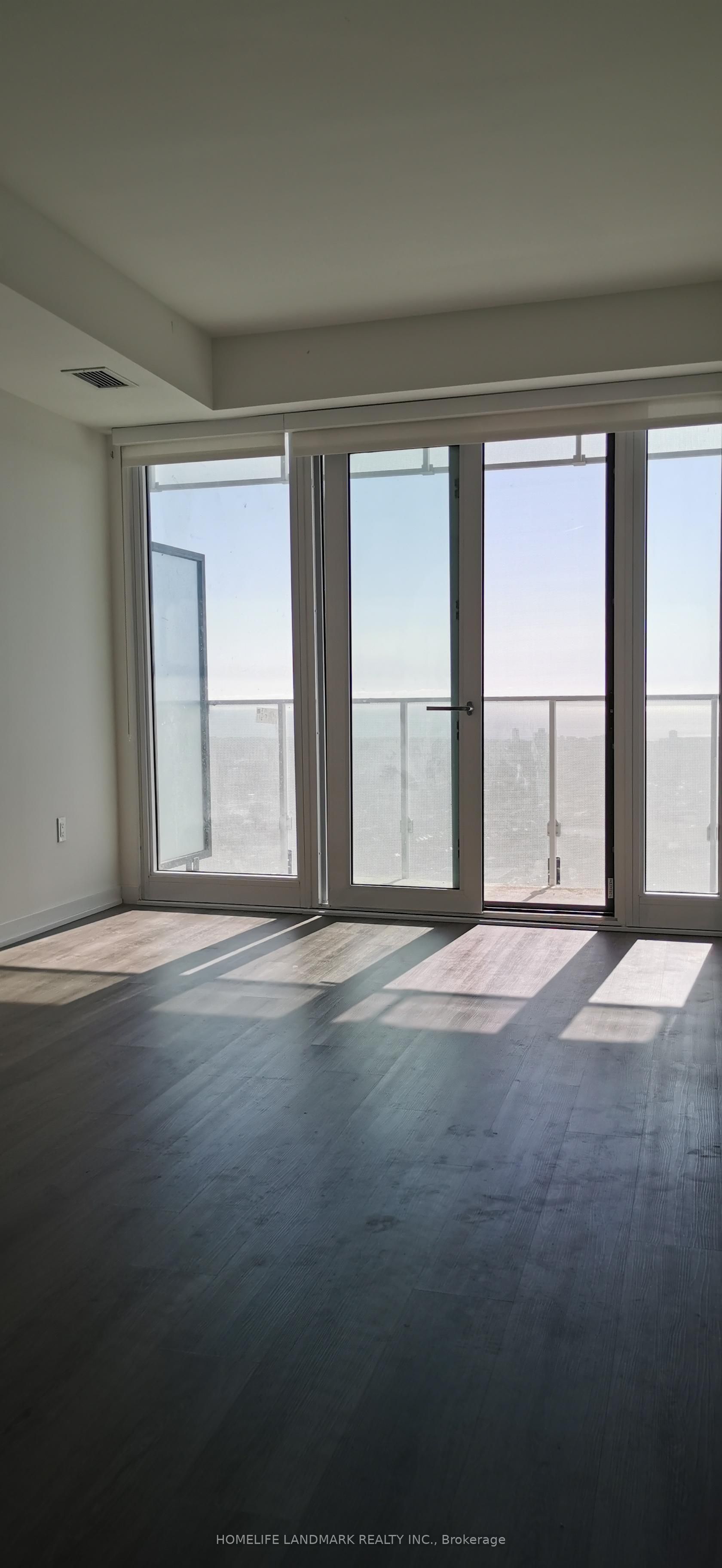 #4807 - 3883 Quartz Road Property Photo 16