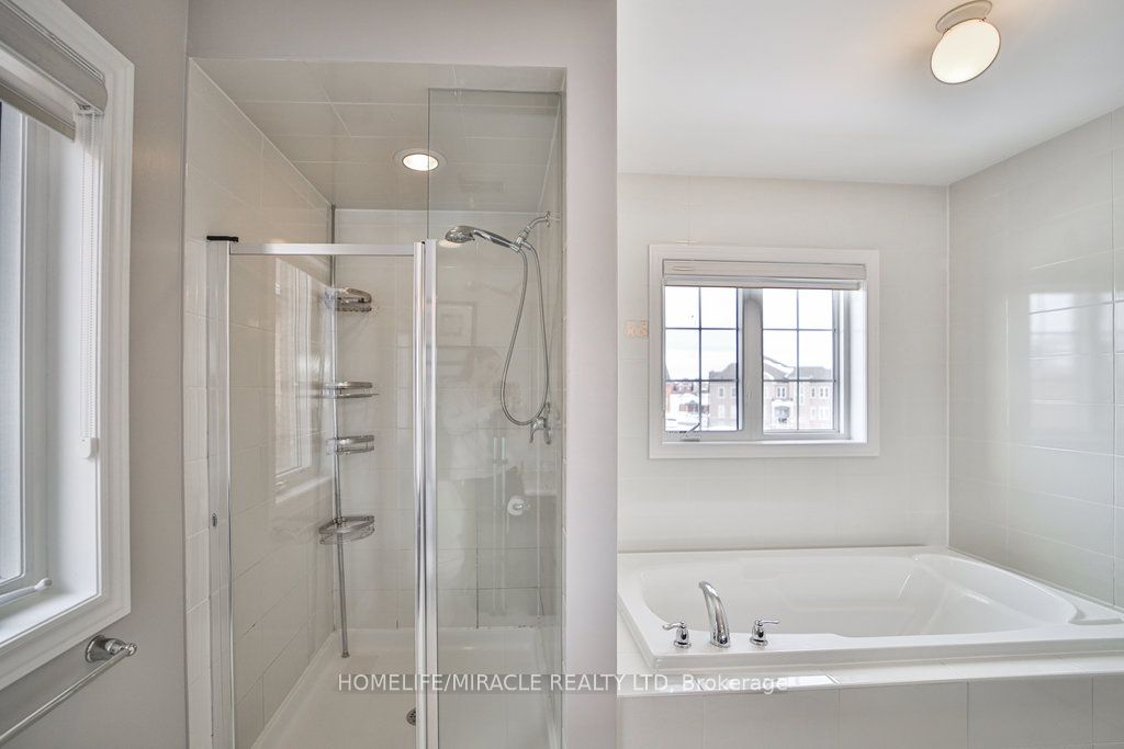 15 Fieldstone Lane Ave Property Photo 17