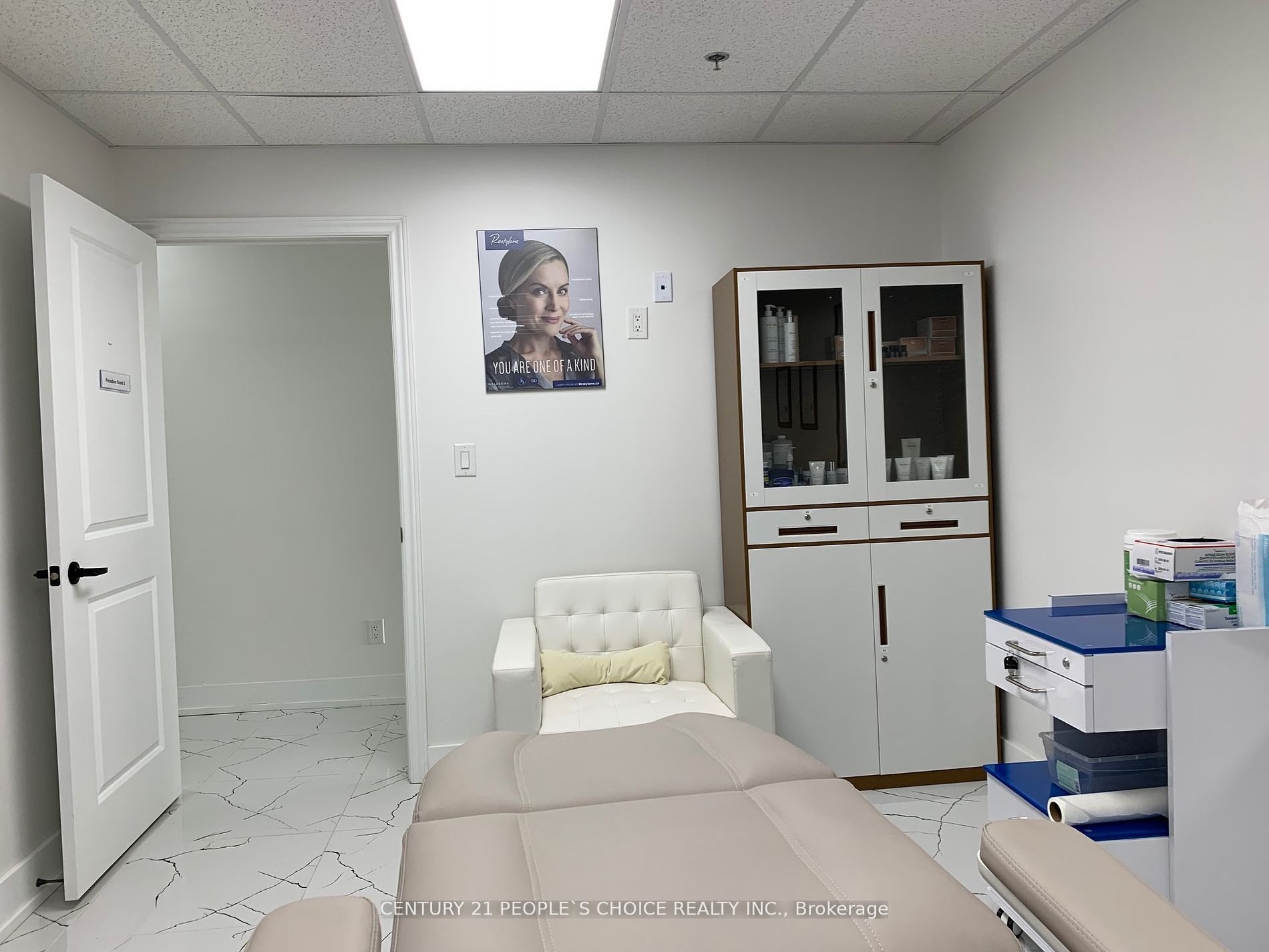 #108 - 3495 Rebecca Street Property Photo 17