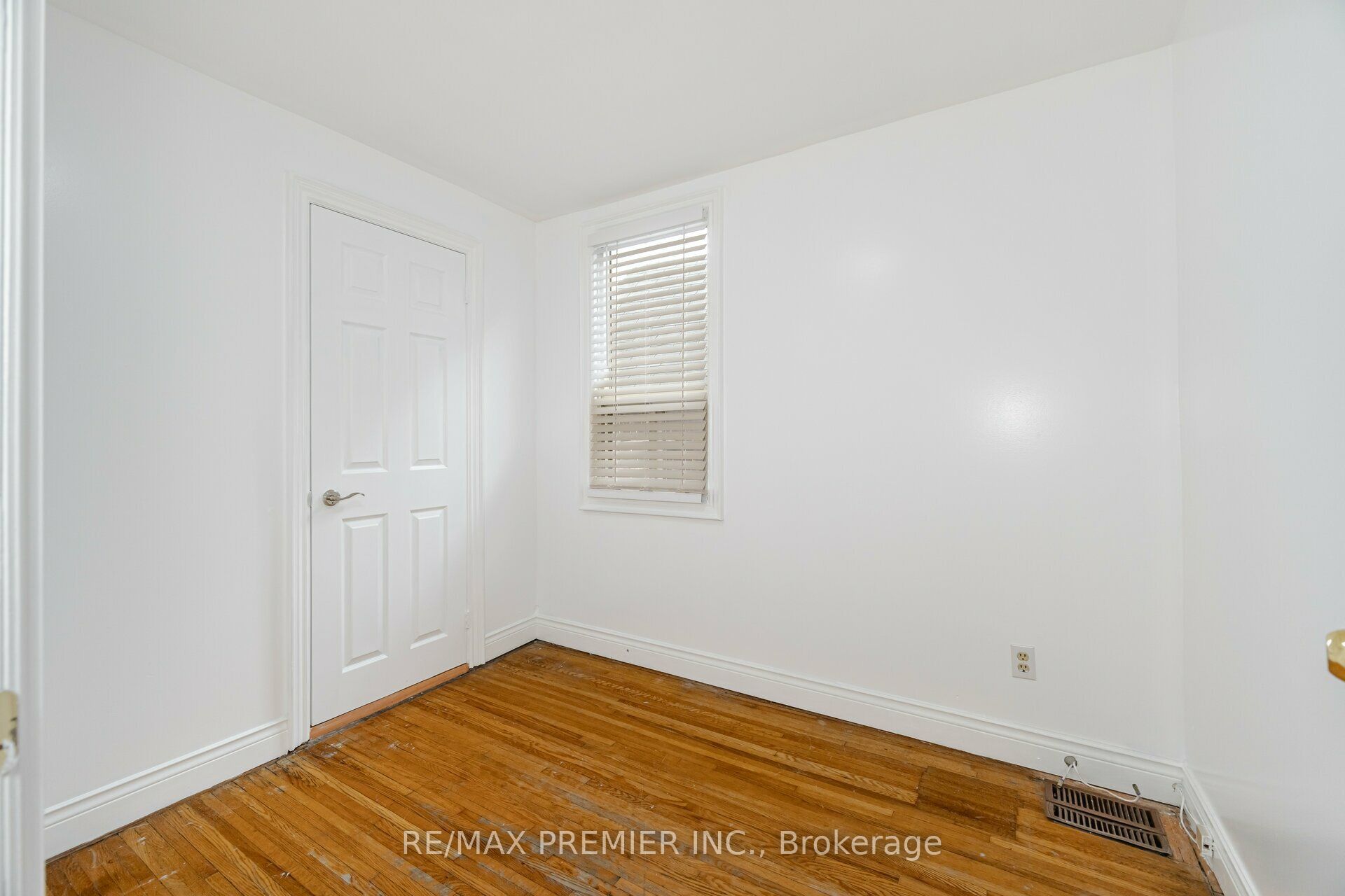 213 Symington Avenue Property Photo 25