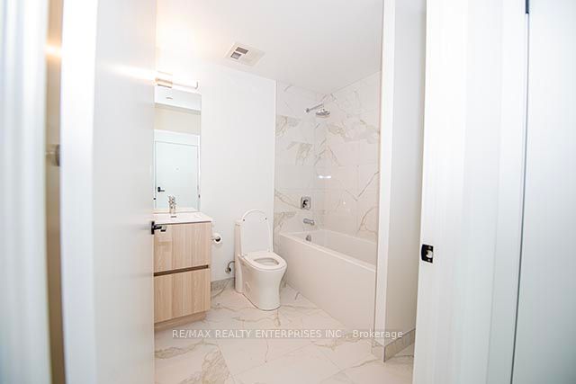 215 Lakeshore Road W 345 Property Photo 16