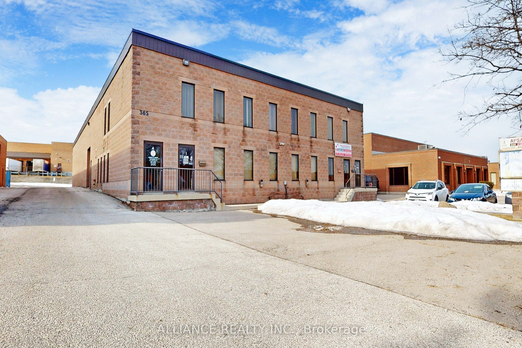 #2nd Floor - 365 Watline Avenue Property Photo 2