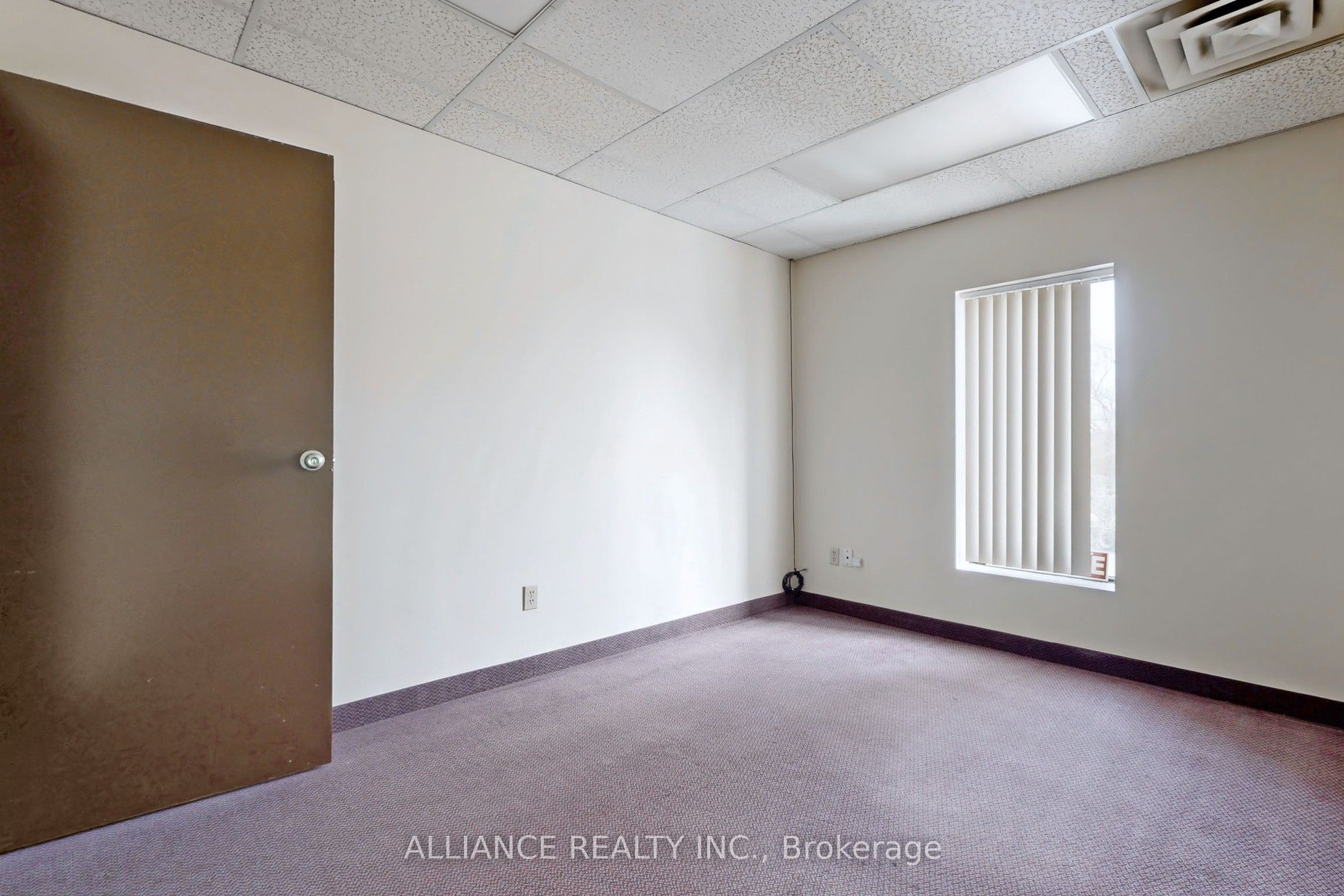 #2nd Floor - 365 Watline Avenue Property Photo 19