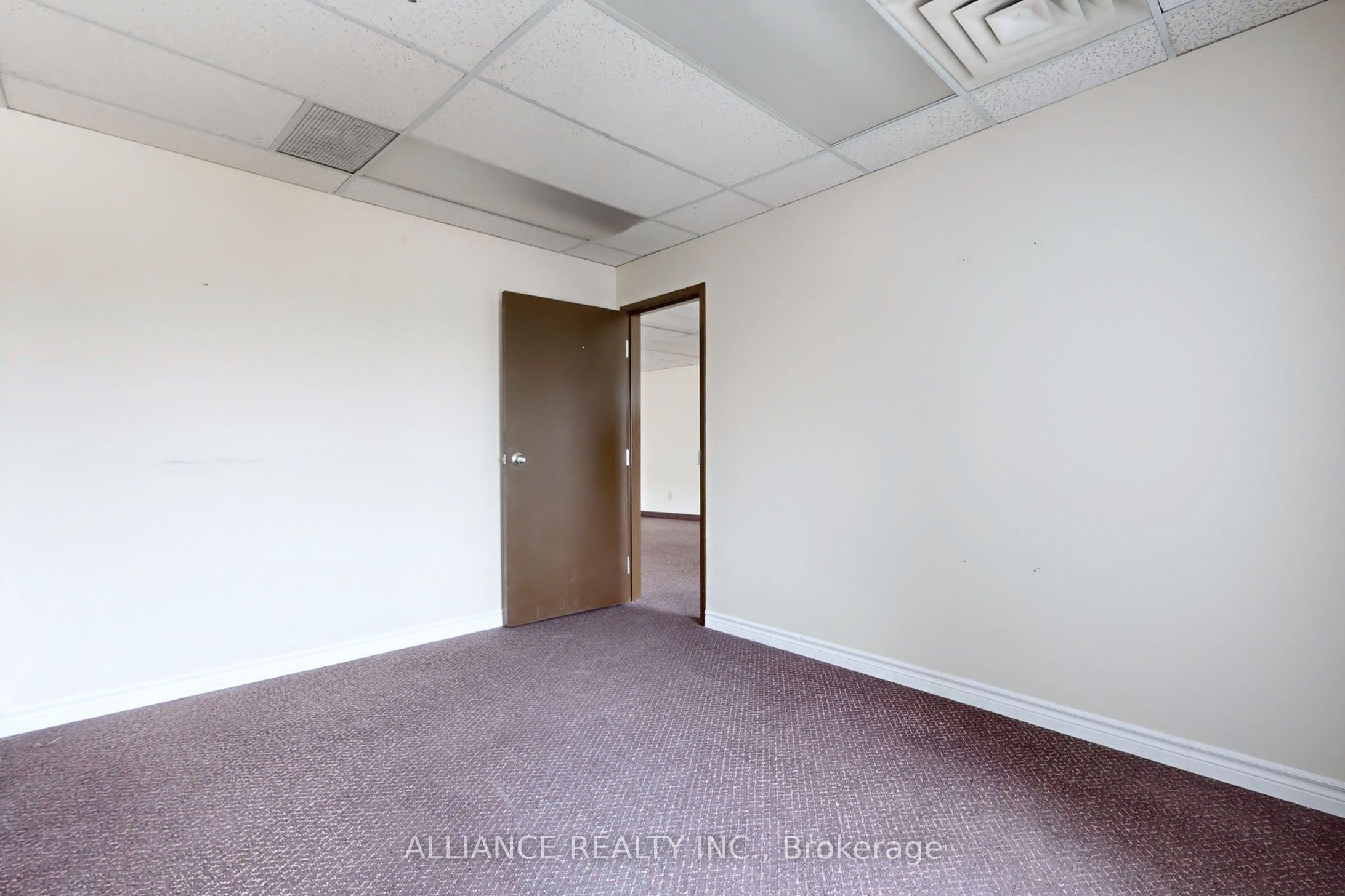 #2nd Floor - 365 Watline Avenue Property Photo 46