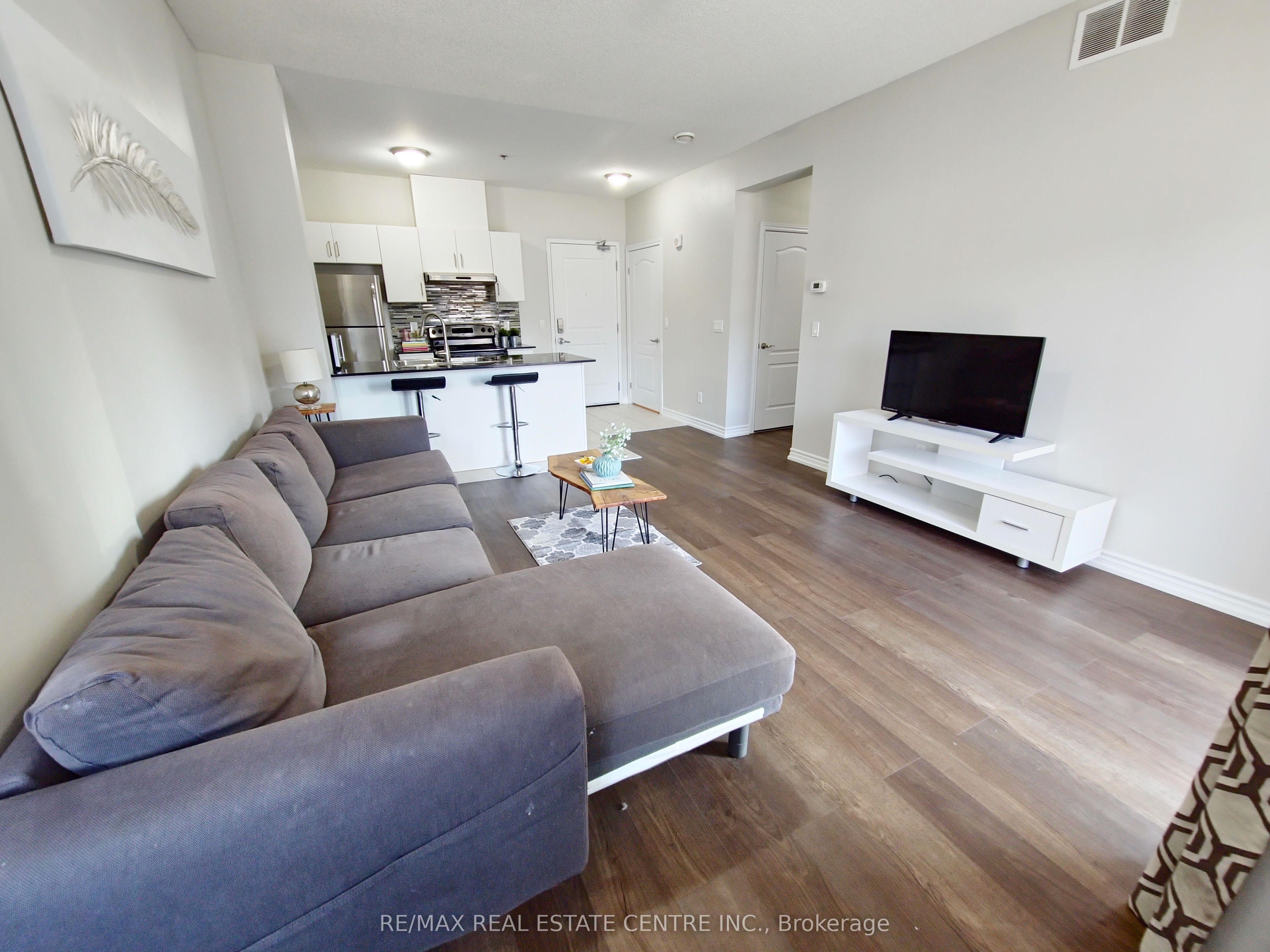 1360 Costigan Rd Property Photo 12