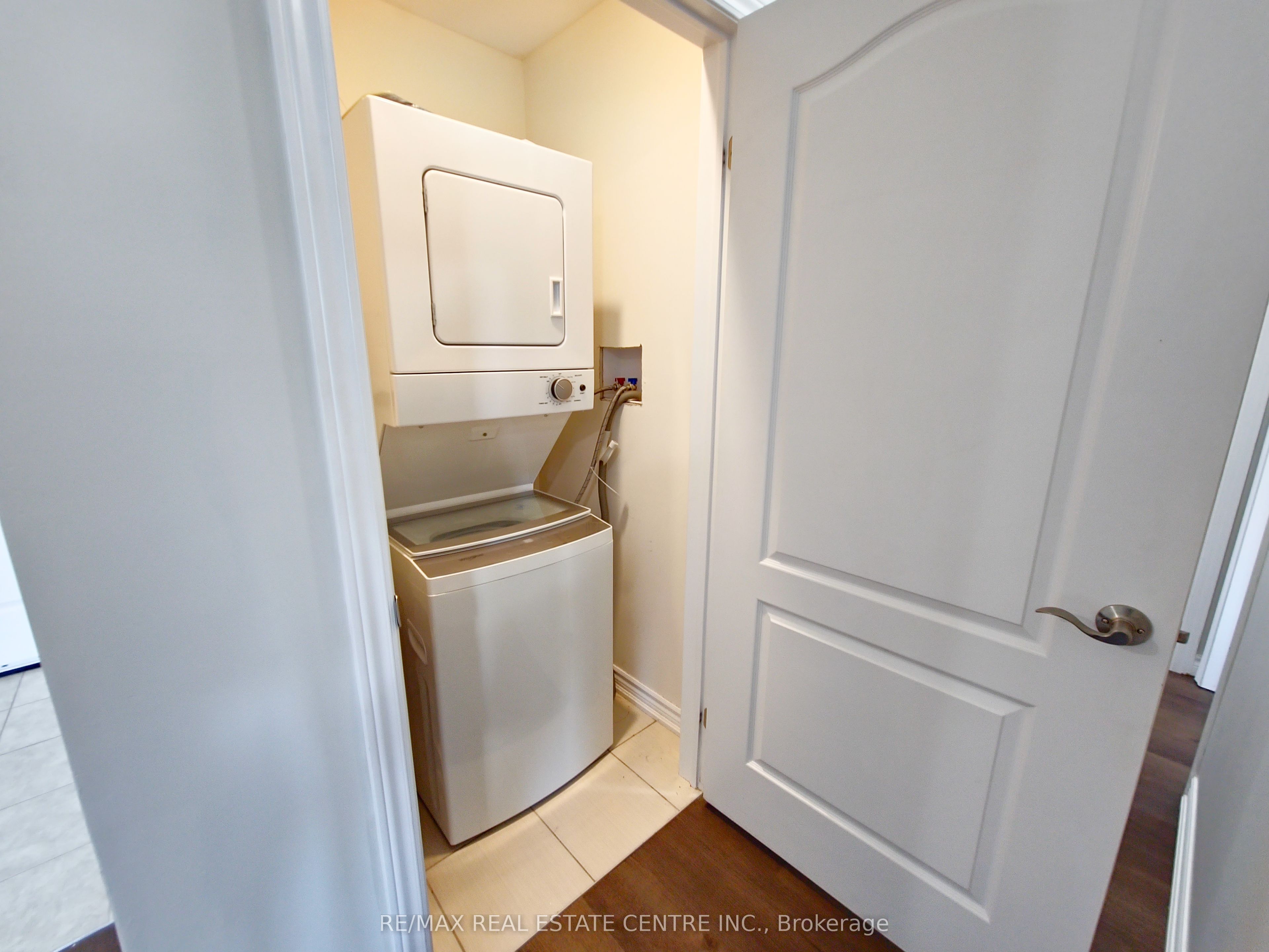 1360 Costigan Rd Property Photo 16