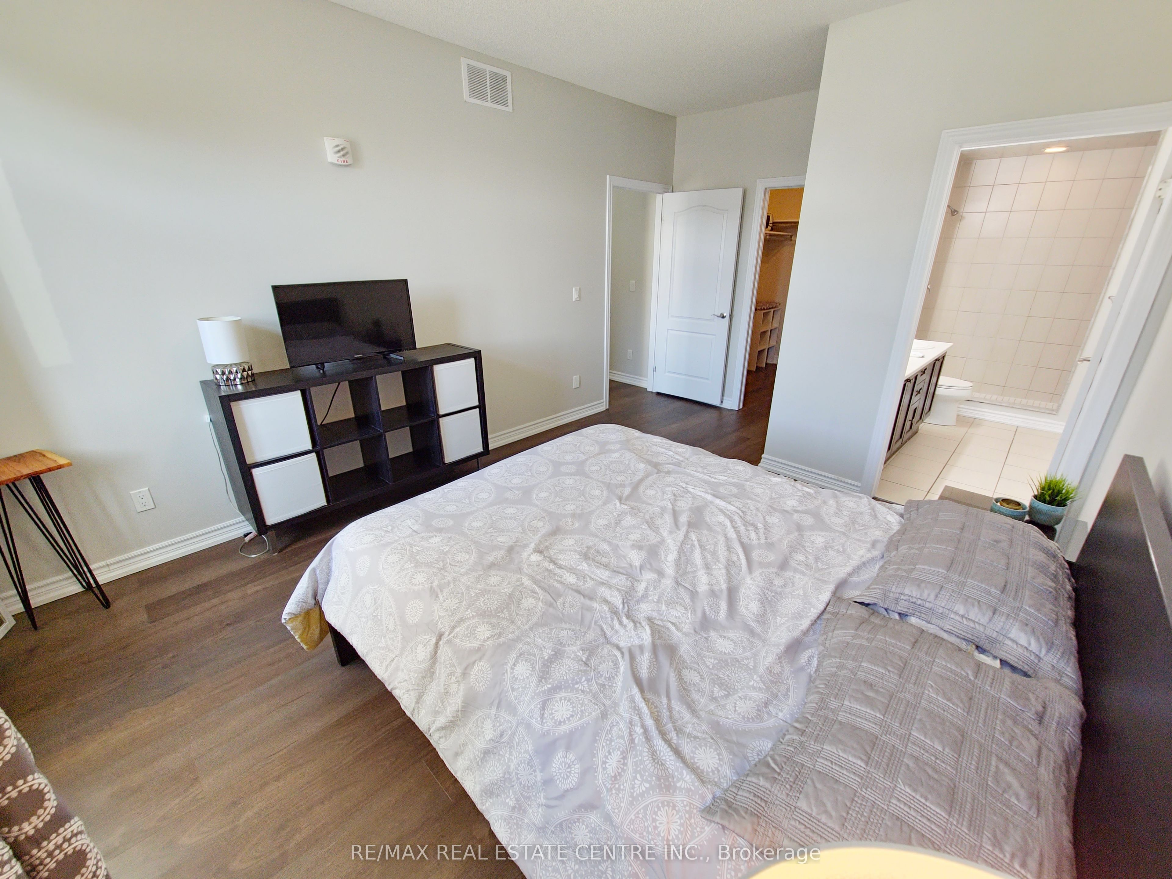 1360 Costigan Rd Property Photo 23