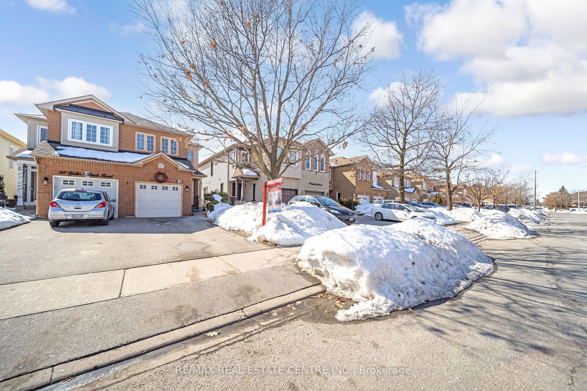 48 Yellow Brick Road Property Photo 1