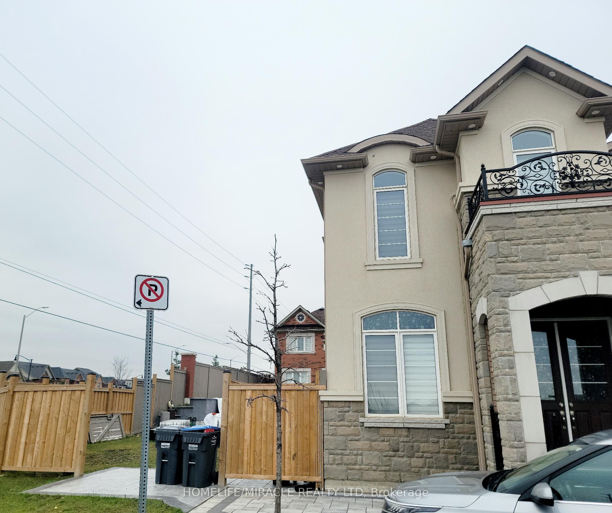 2 Smallwood Rd Property Photo