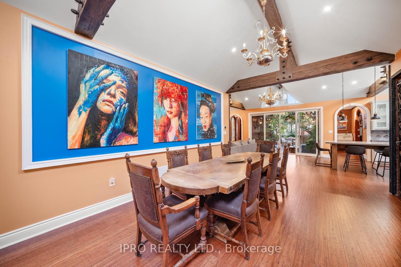 17 Hardwick Court Property Photo 6