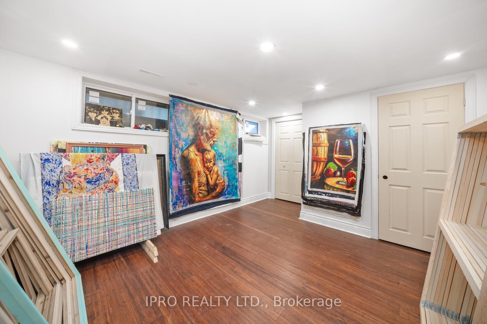 17 Hardwick Court Property Photo 35