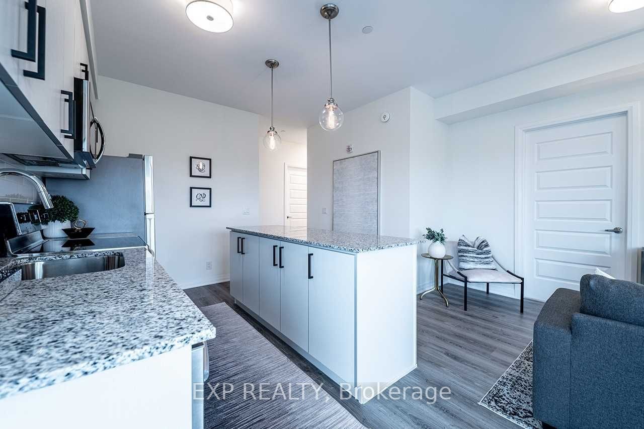 #422 - 128 Grovewood Common Street Property Photo 6