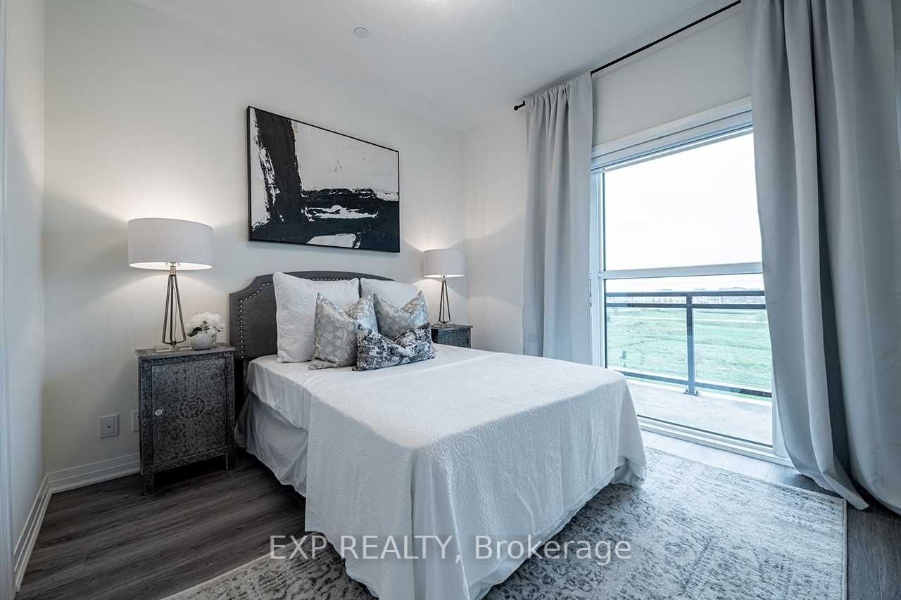#422 - 128 Grovewood Common Street Property Photo 12