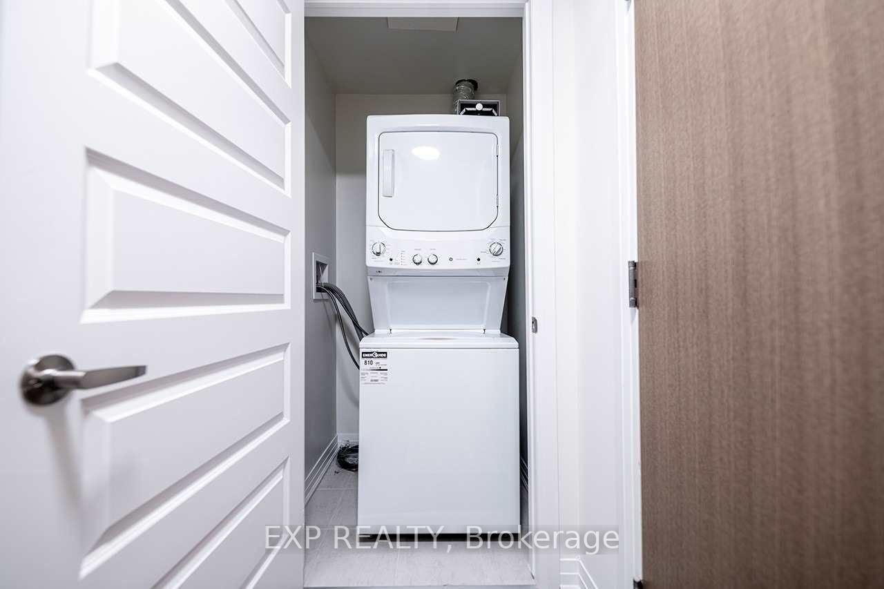 #422 - 128 Grovewood Common Street Property Photo 14