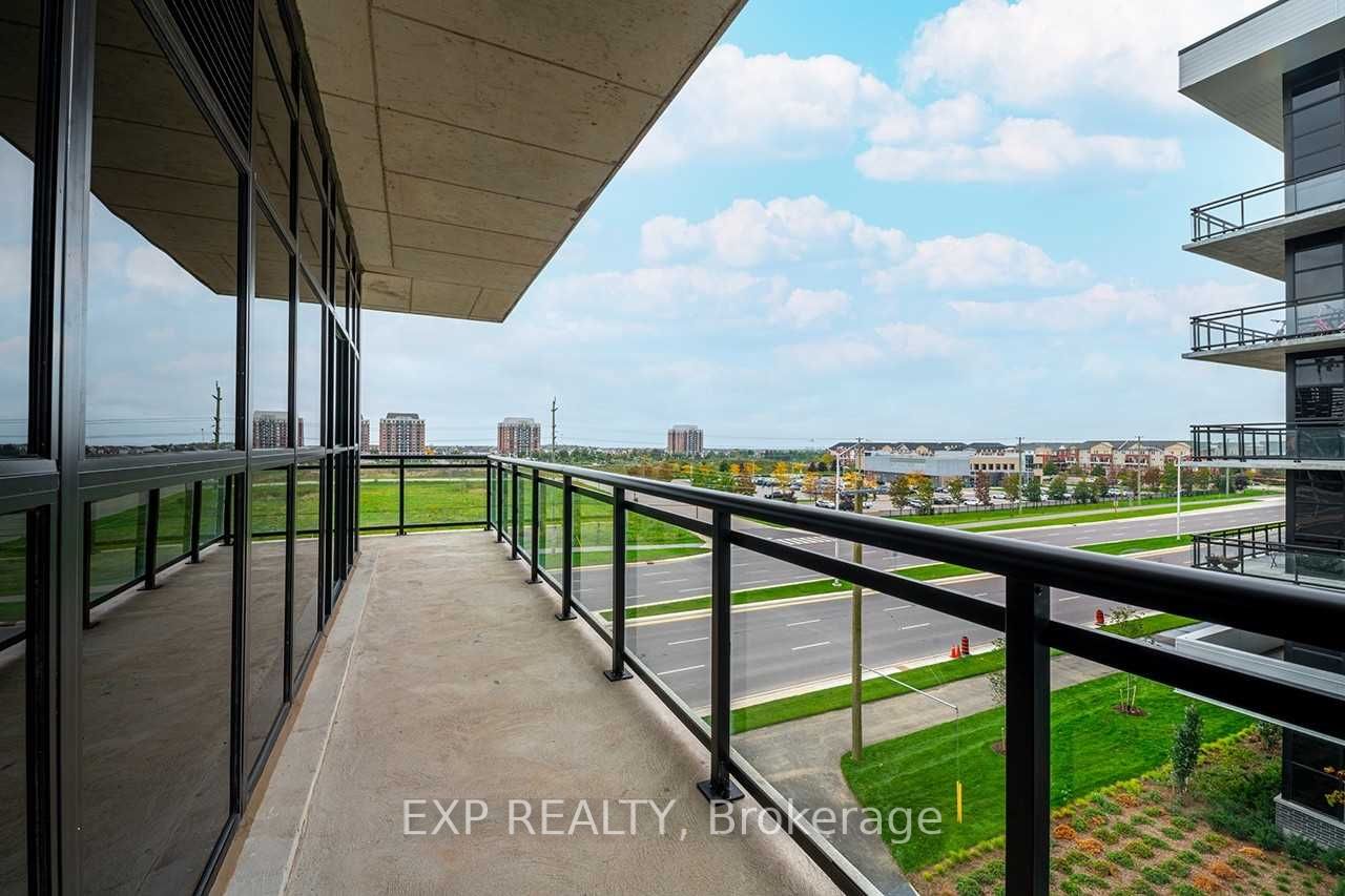 #422 - 128 Grovewood Common Street Property Photo 16