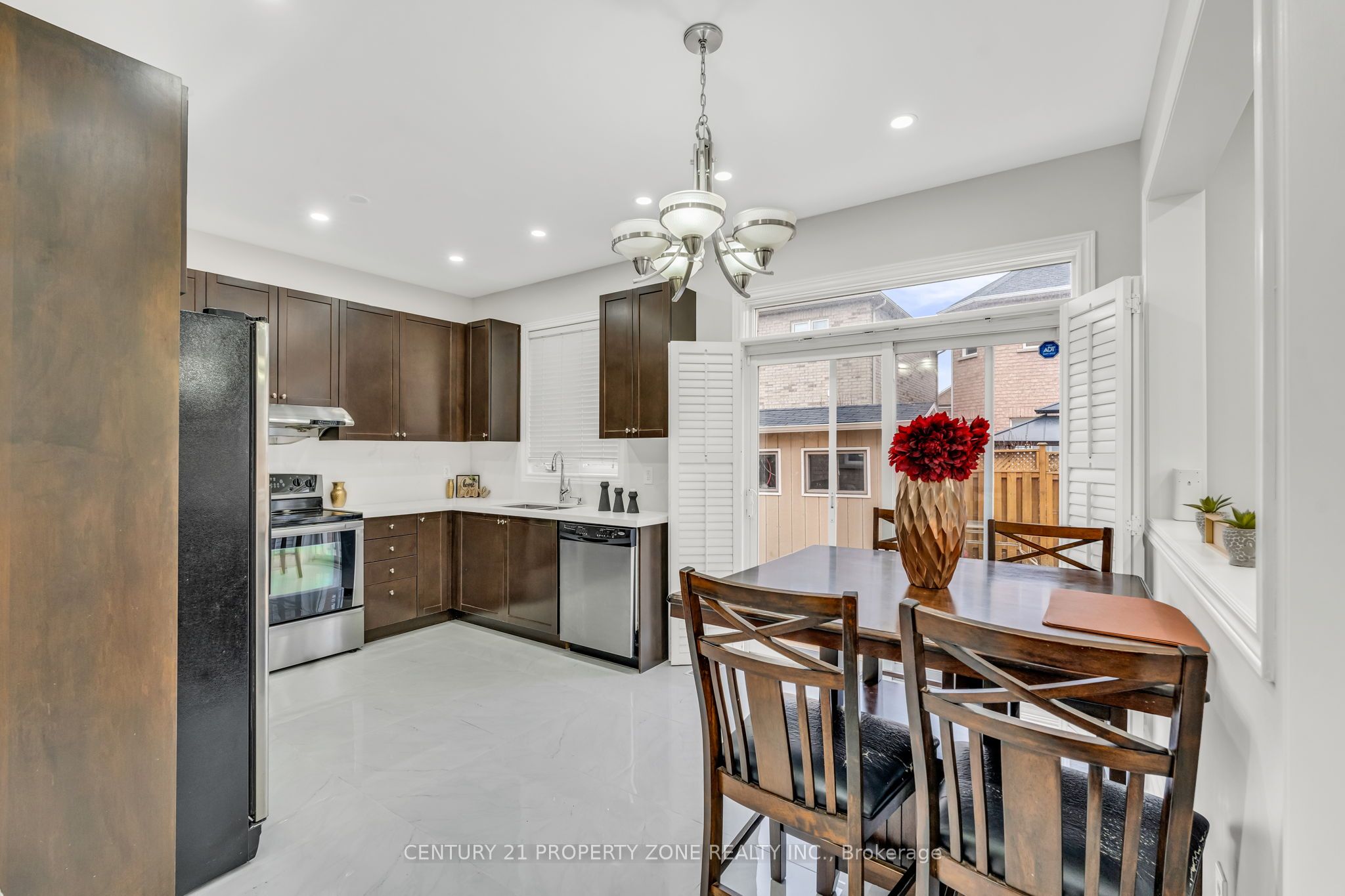 8 Griffith Court Property Photo 18