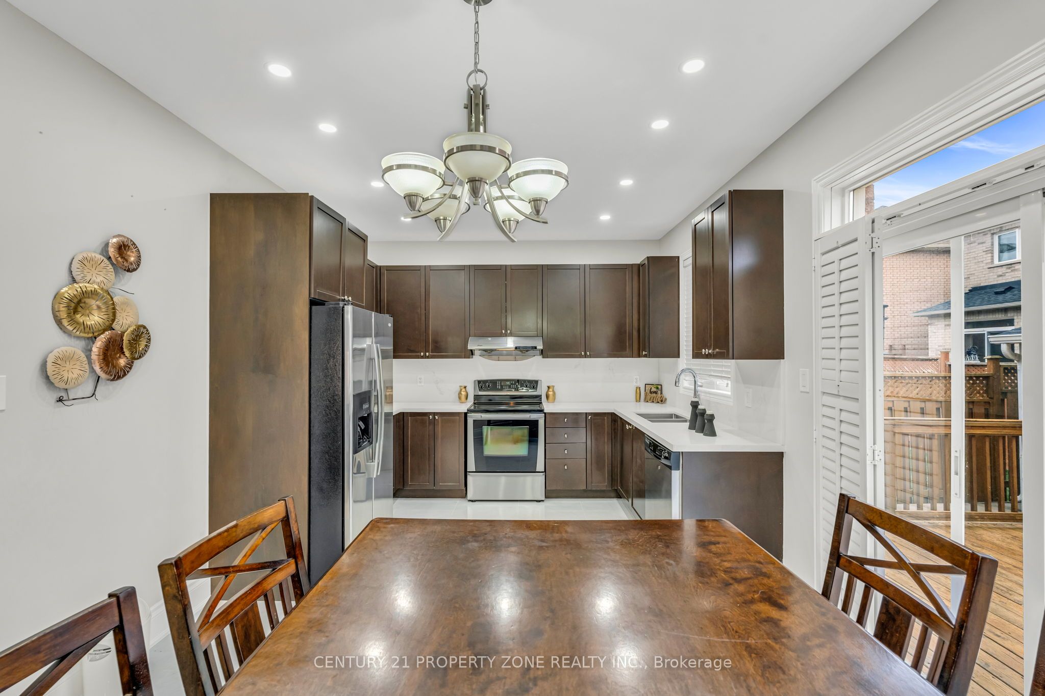 8 Griffith Court Property Photo 22