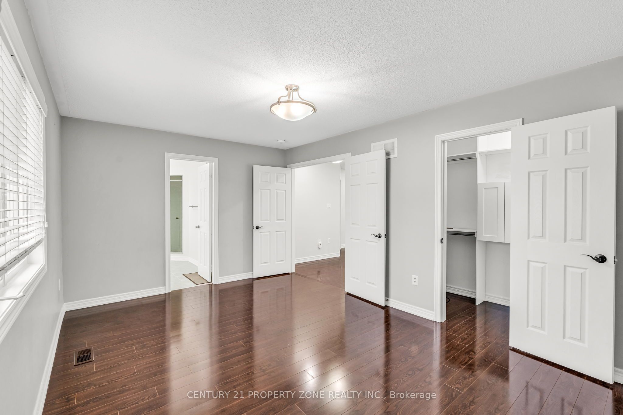 8 Griffith Court Property Photo 30