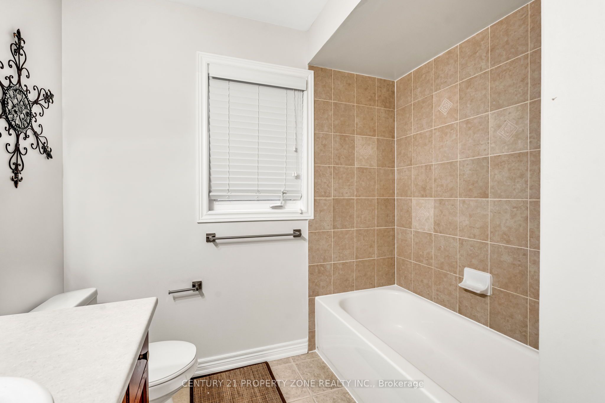 8 Griffith Court Property Photo 37