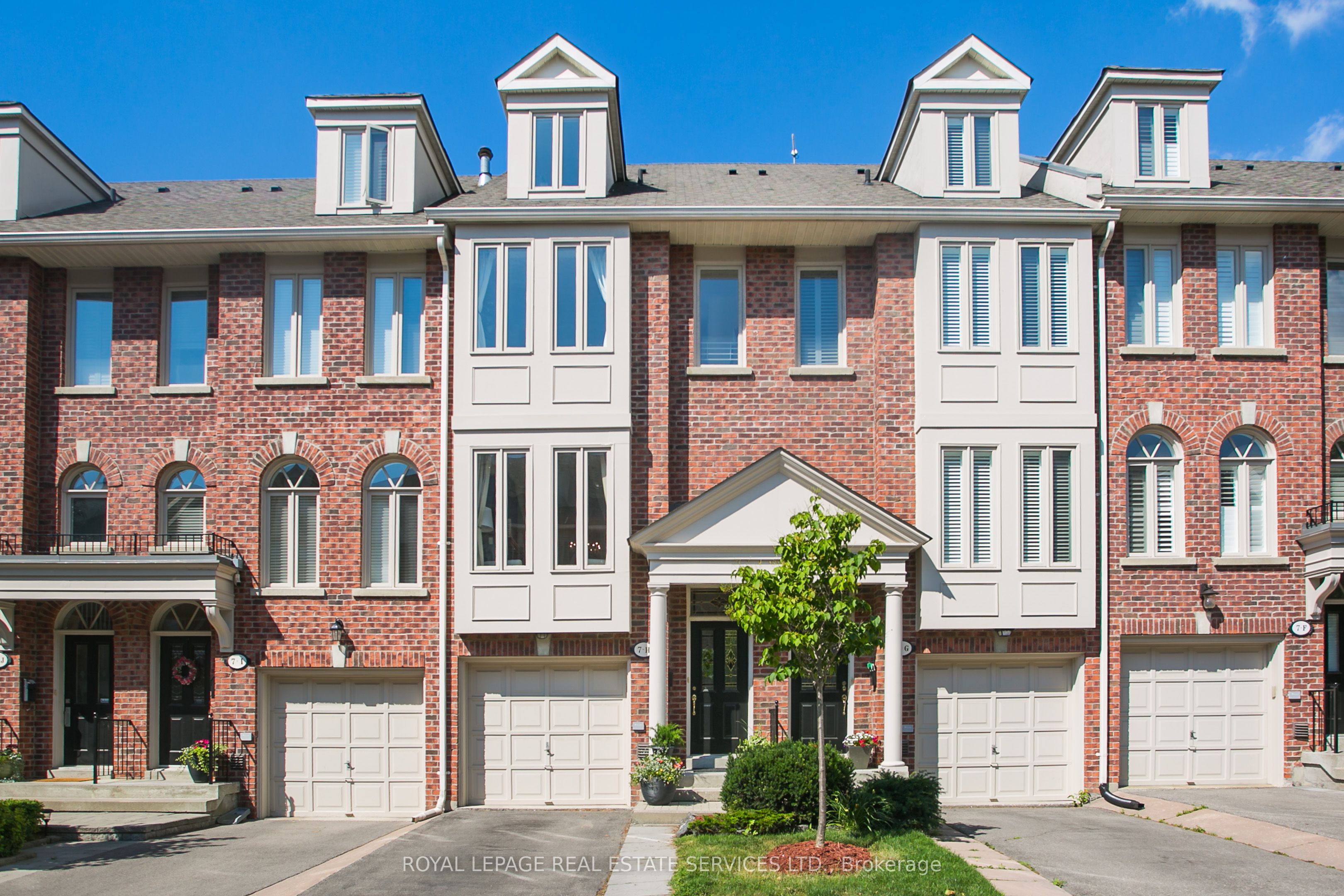 Toronto W07 Real Estate Listings Main Image
