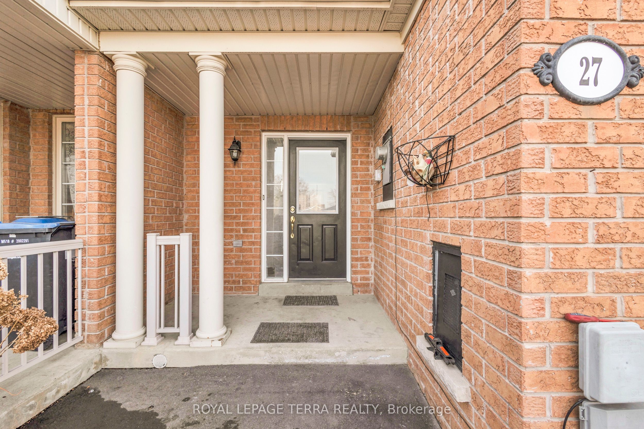 27 Brucewood Road 105 Property Photo 3