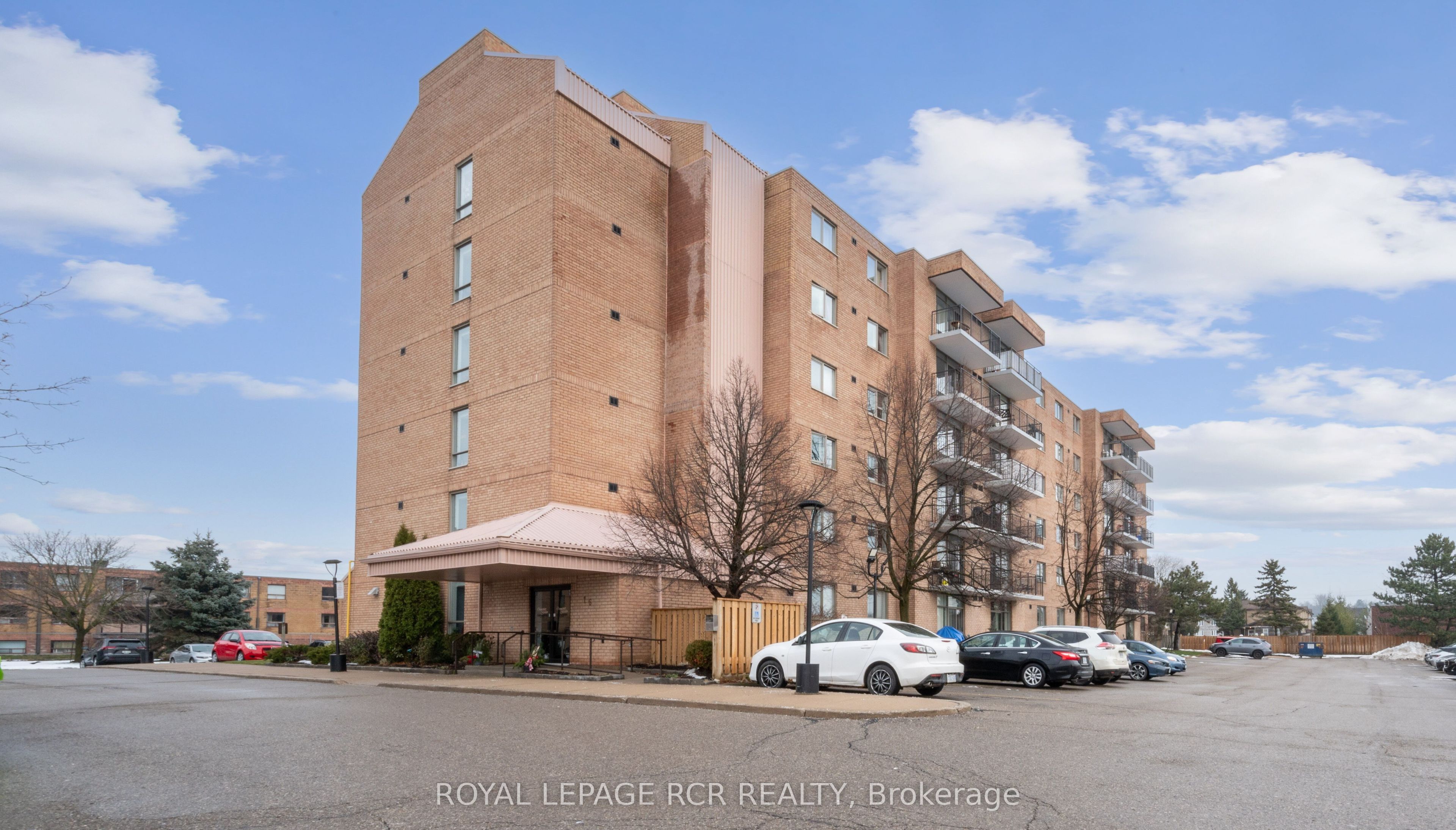 16 4th St Property Photo