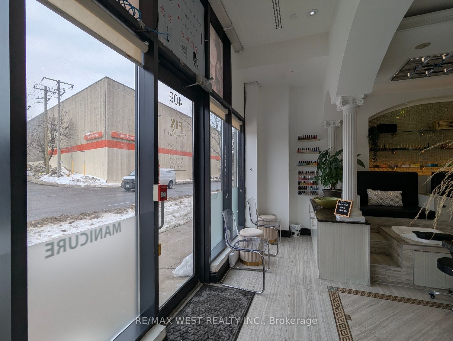 409 Keele Street Property Photo 10