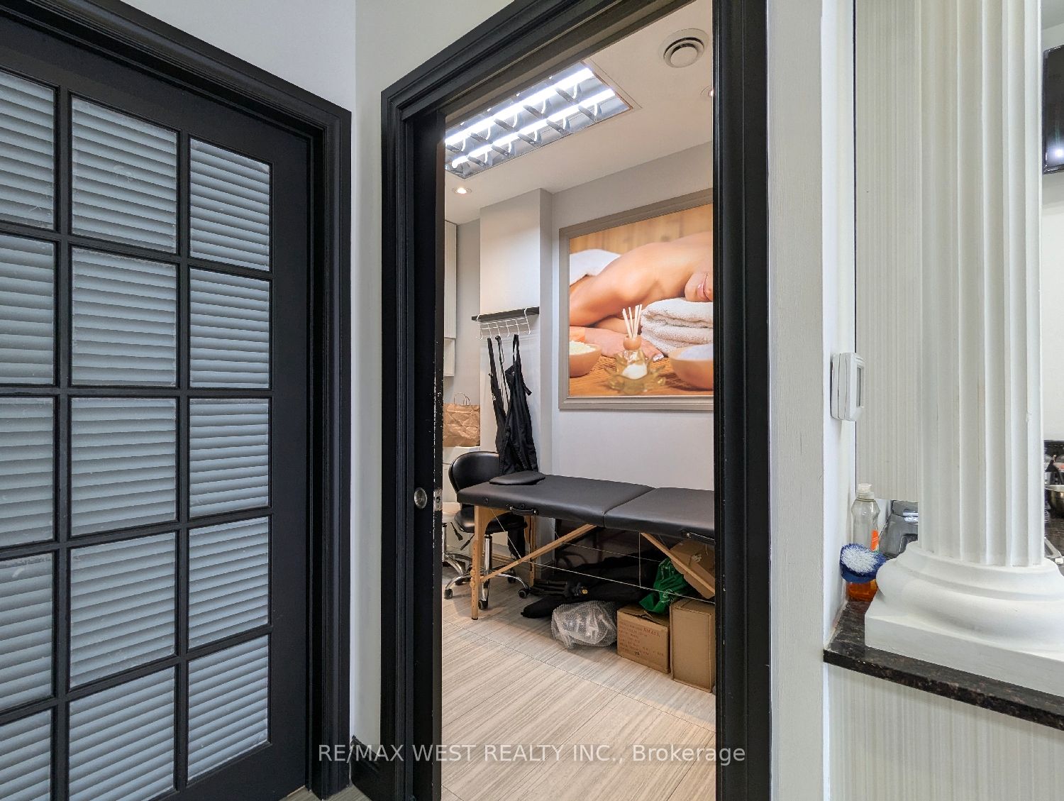 409 Keele Street Property Photo 16