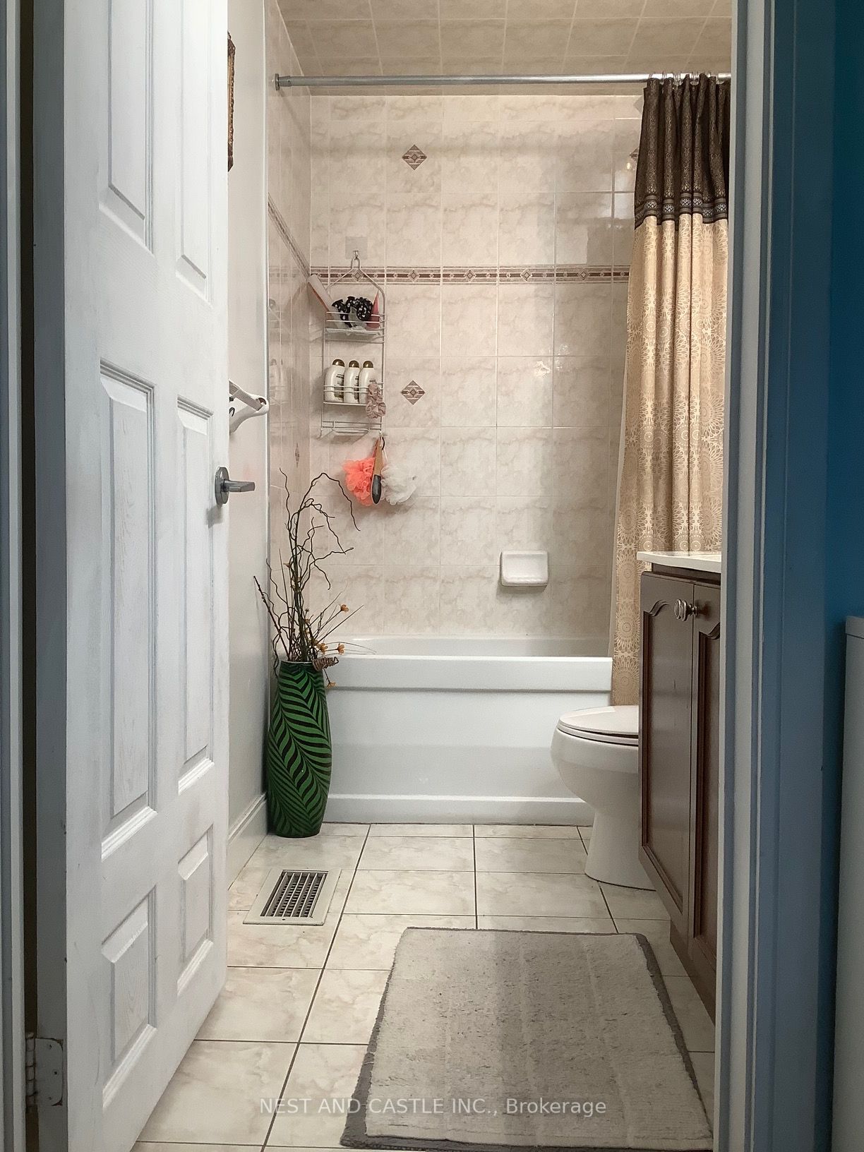 70 Absolute Avenue 132 Property Photo 24