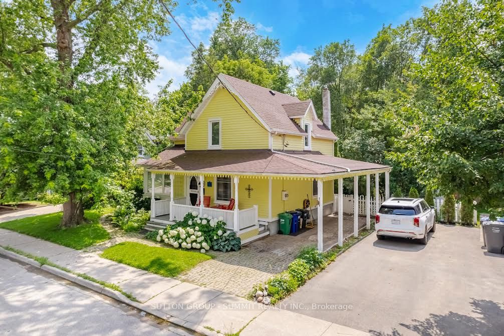 38 John St S Property Photo