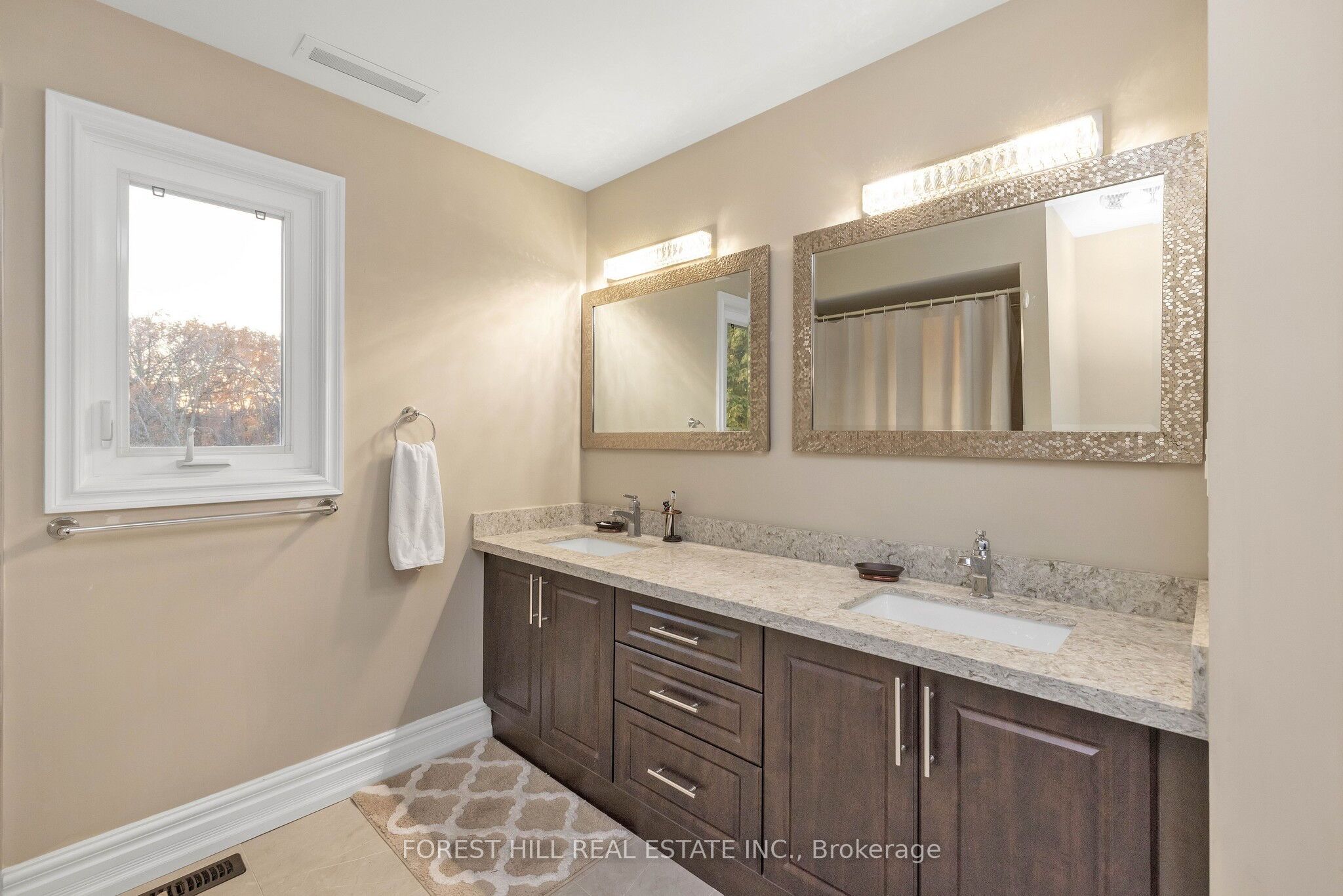 4640 Beaufort Terrace Property Photo 13