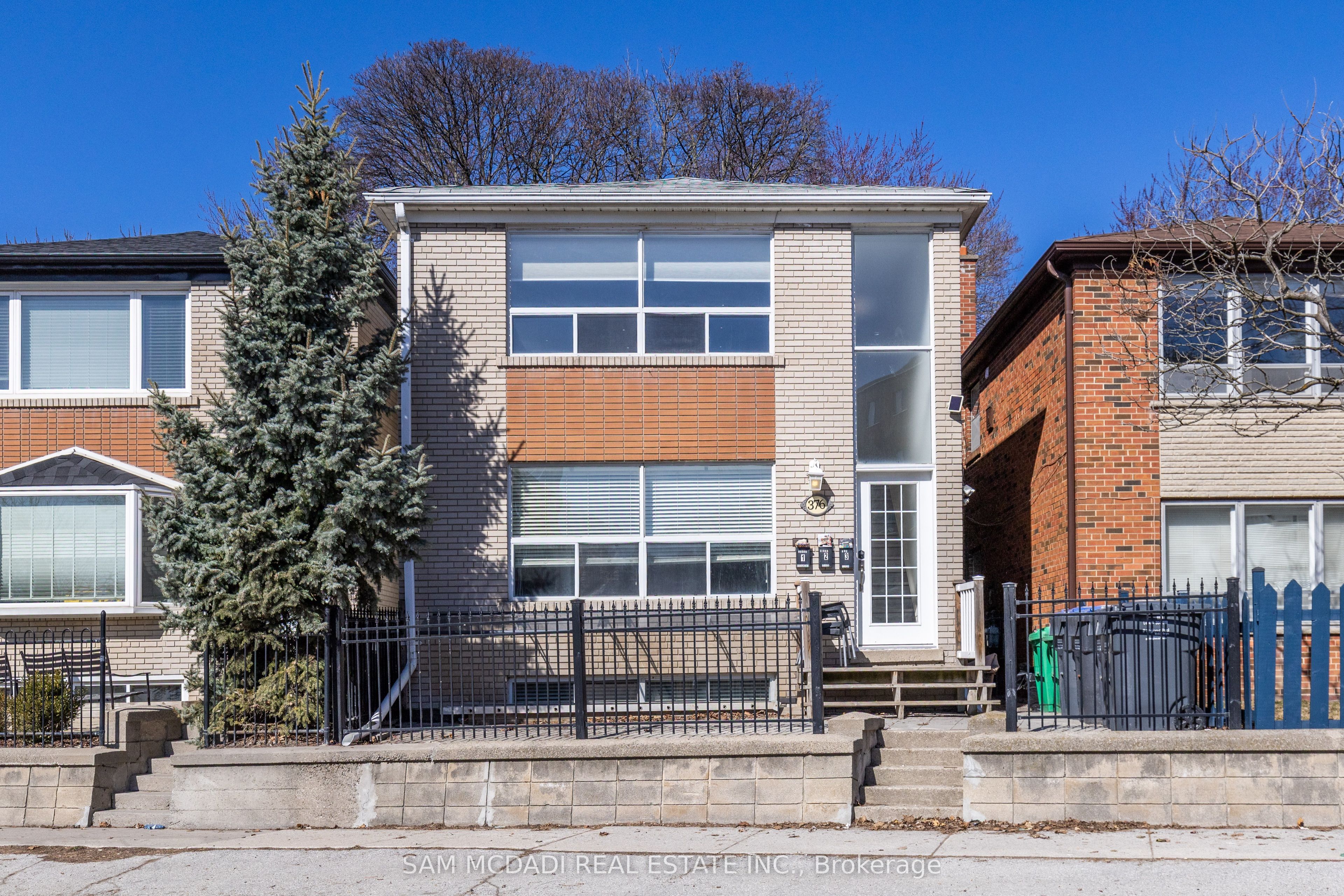 #2nd Level - 376 Lakeshore Road Property Photo