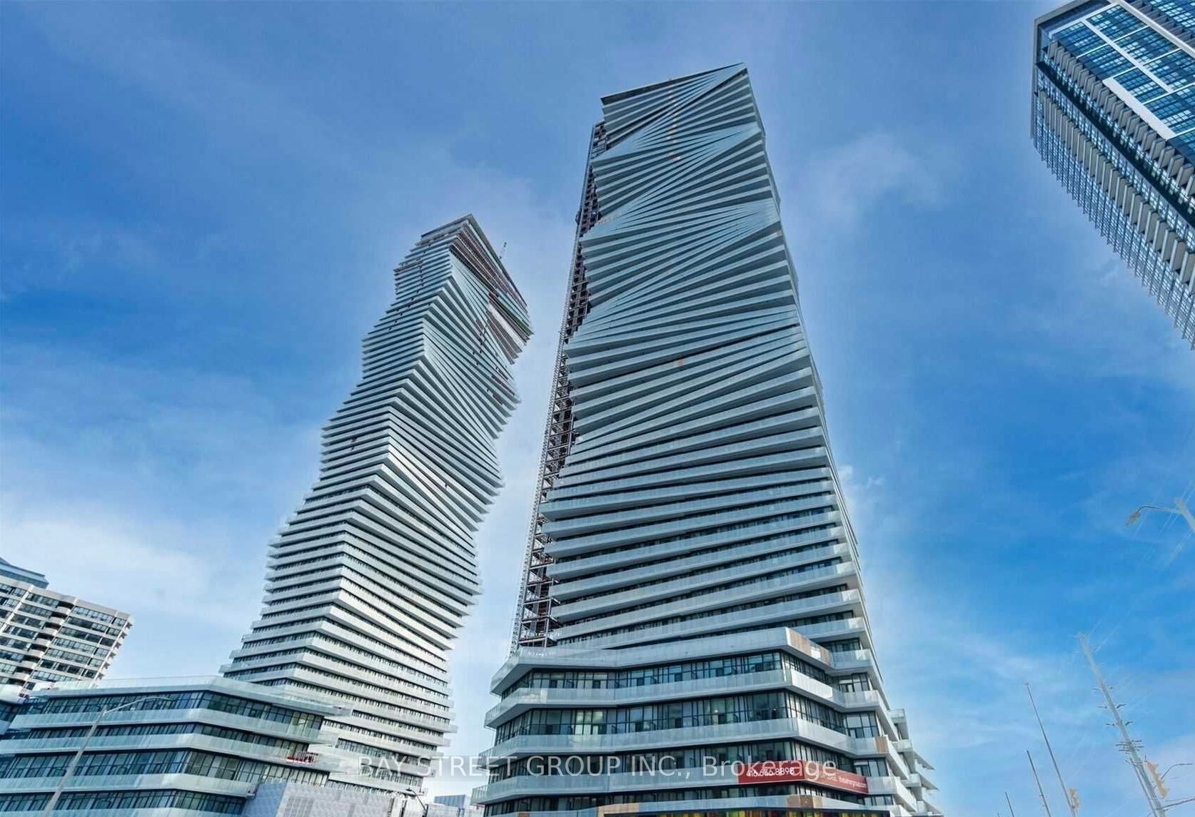 #321 - 3900 Confederation Parkway Property Photo